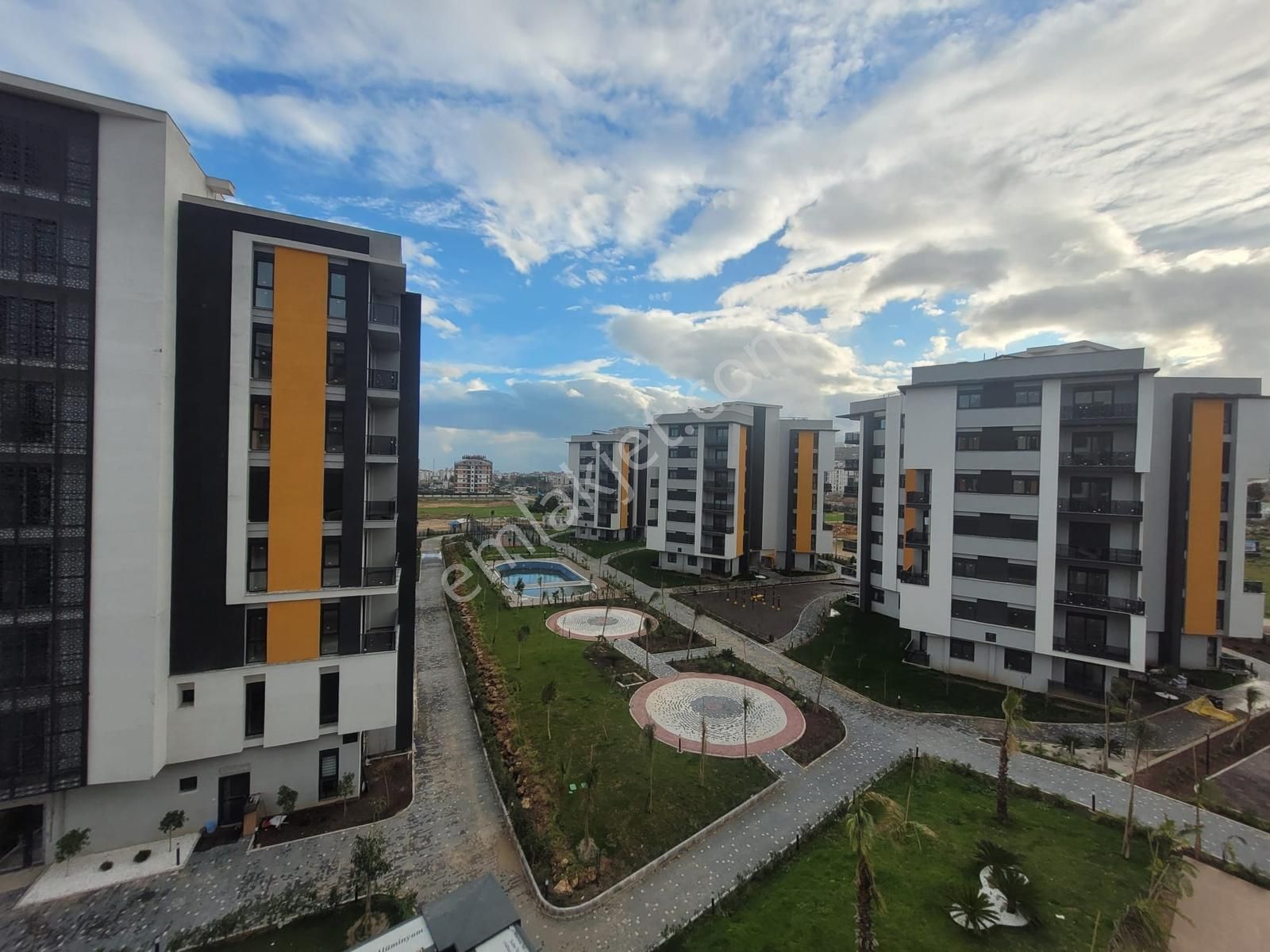 Fevzi Çakmak'ta 3+1 Lüx Havuzlu Site De Satılık Daire - Görsel 10