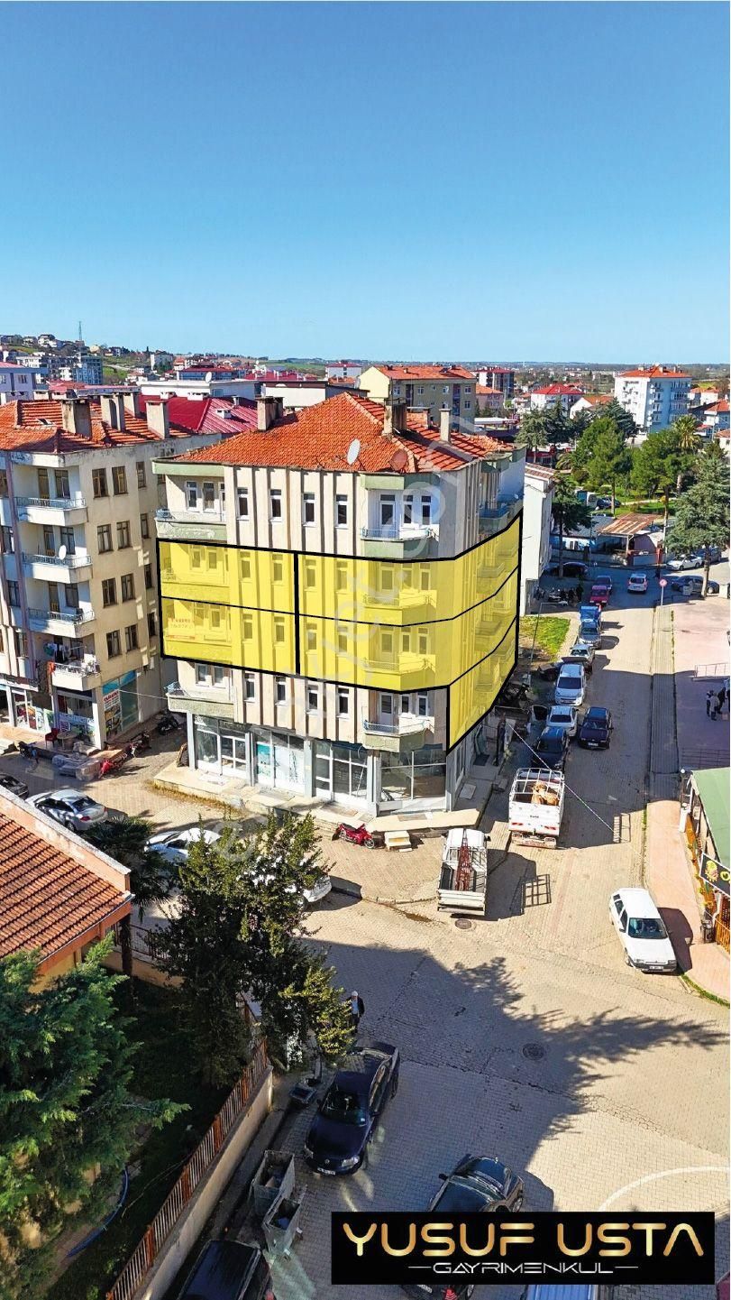 Yusuf Usta Gayrimenkul'den İlçe Merkezin'de Satılık 3+1 Daireler - Görsel 2