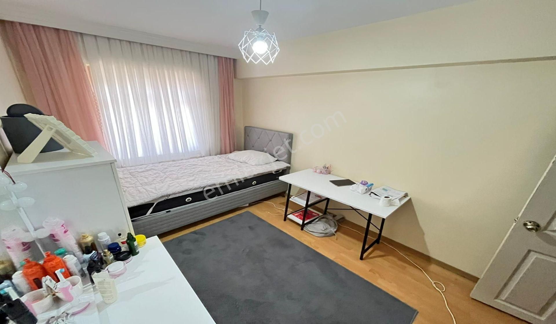 Kuşcağız Bengi Nikah Saolunu Yakını Kat Konumunda 3+1 Masrafsız - Görsel 15