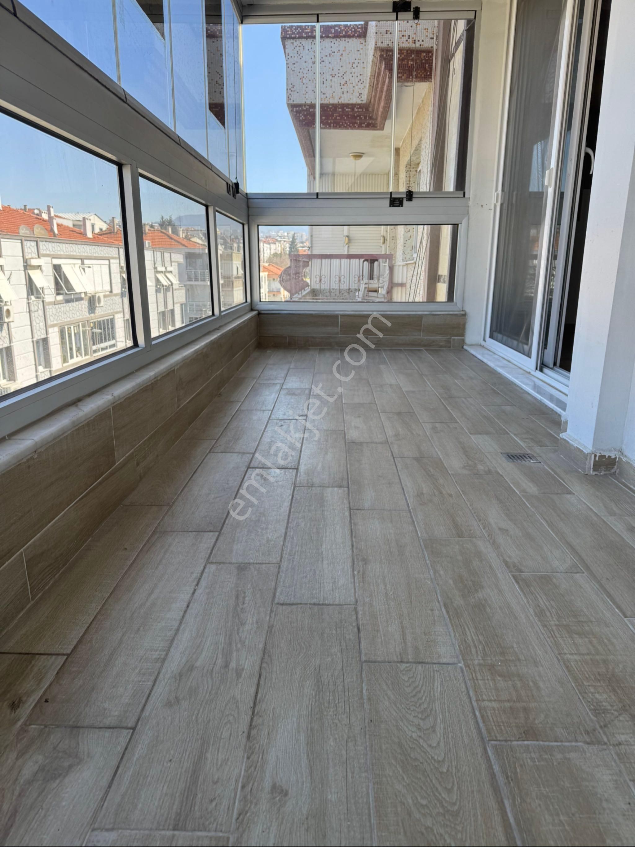 Akyüz Emlaktan Buca Barış Mah. 3+1 Kiralık 170 M2 Daire - Görsel 30