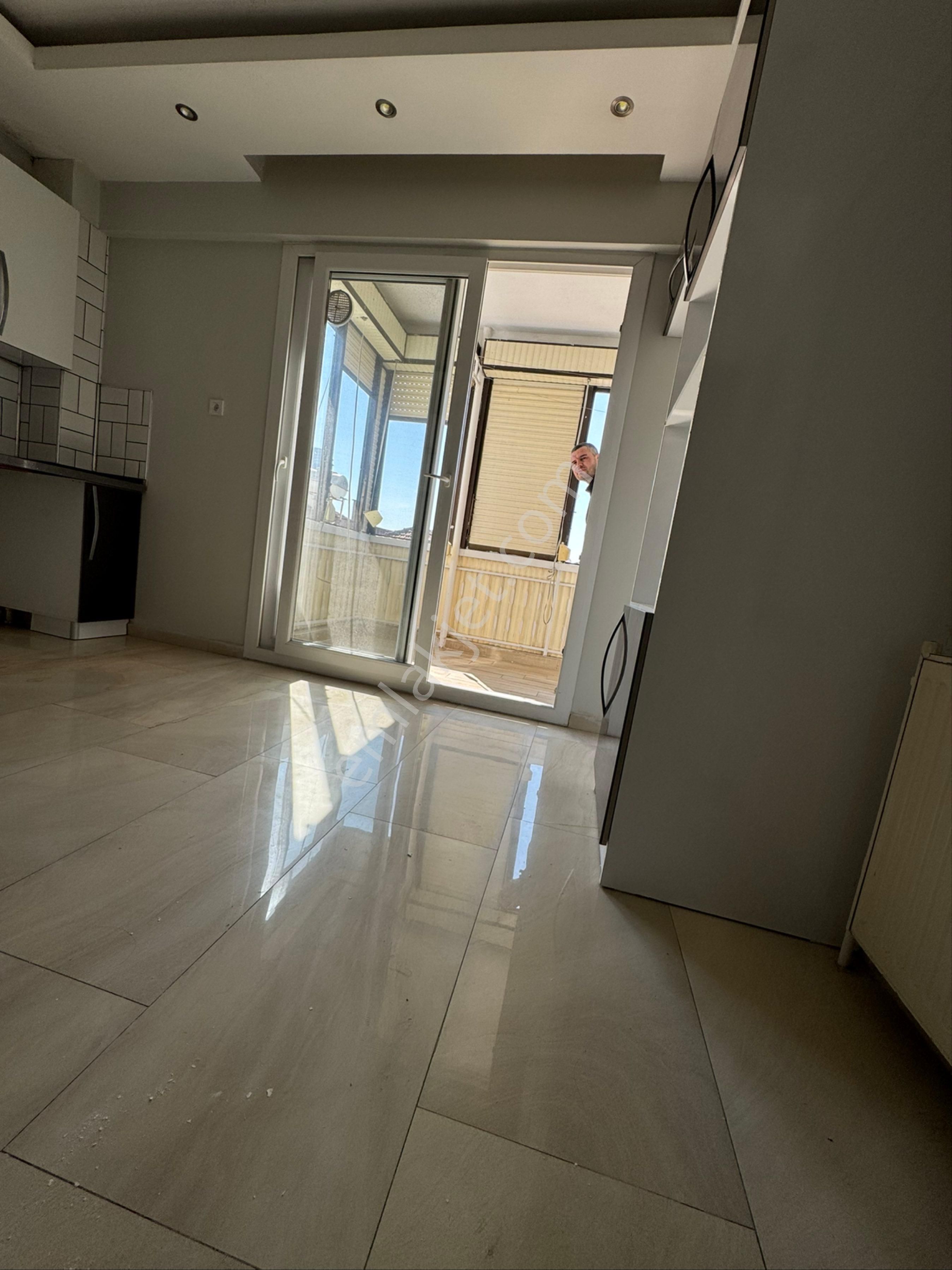 Akyüz Emlaktan Buca Barış Mah. 3+1 Kiralık 170 M2 Daire - Görsel 6