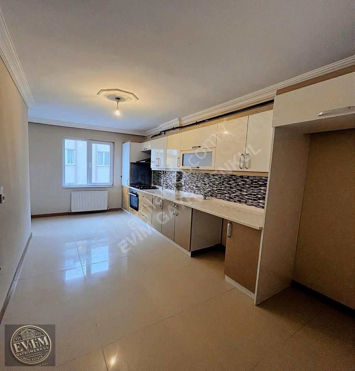 Evim'den Fatih Mah.hastane Bölg.ön Cephe 3+1 150m2 Satılık Daire