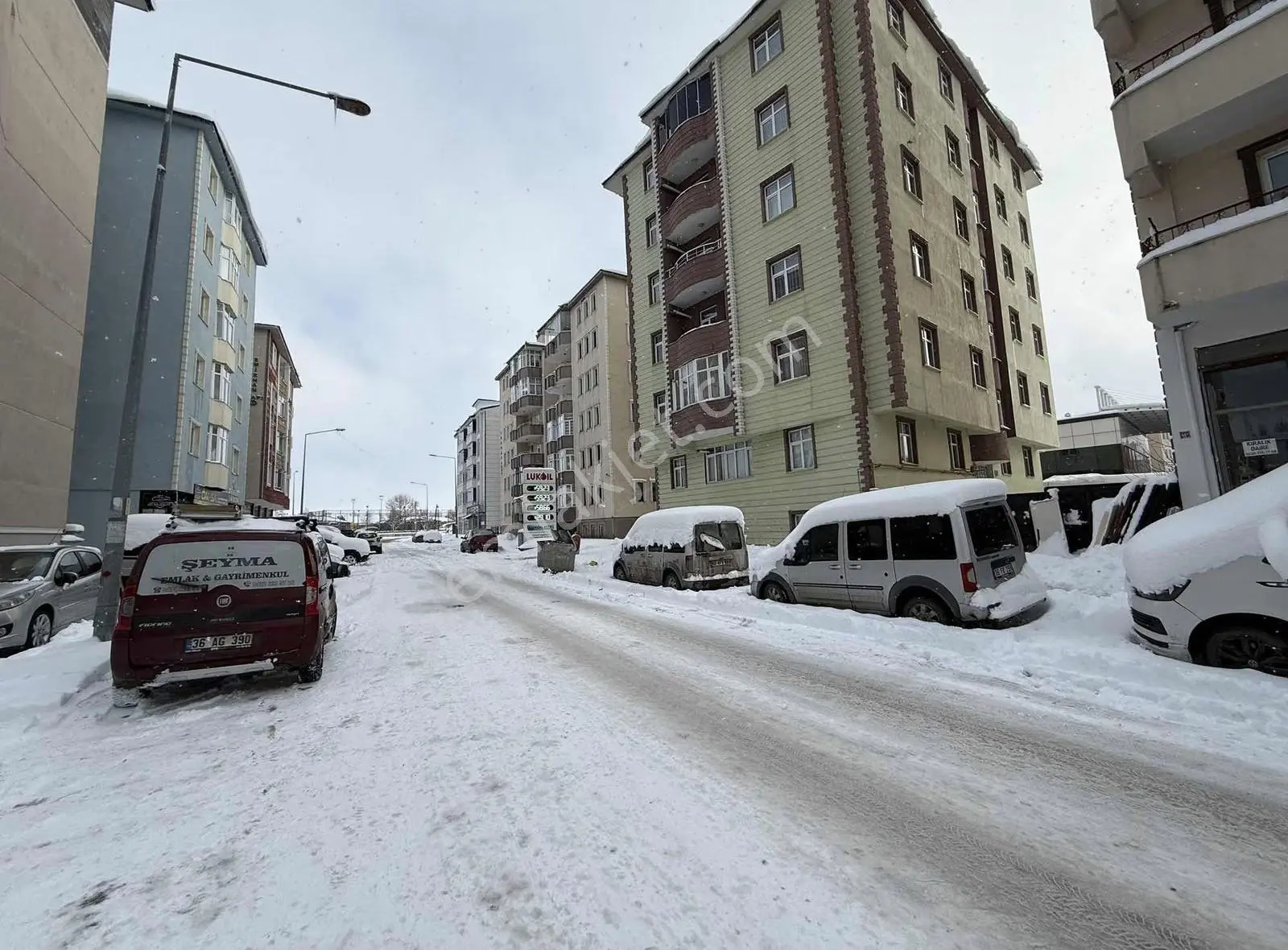 Şeyma Emlaktan Çok Uygun Fiyata Satılık Merkezde 3+1daire