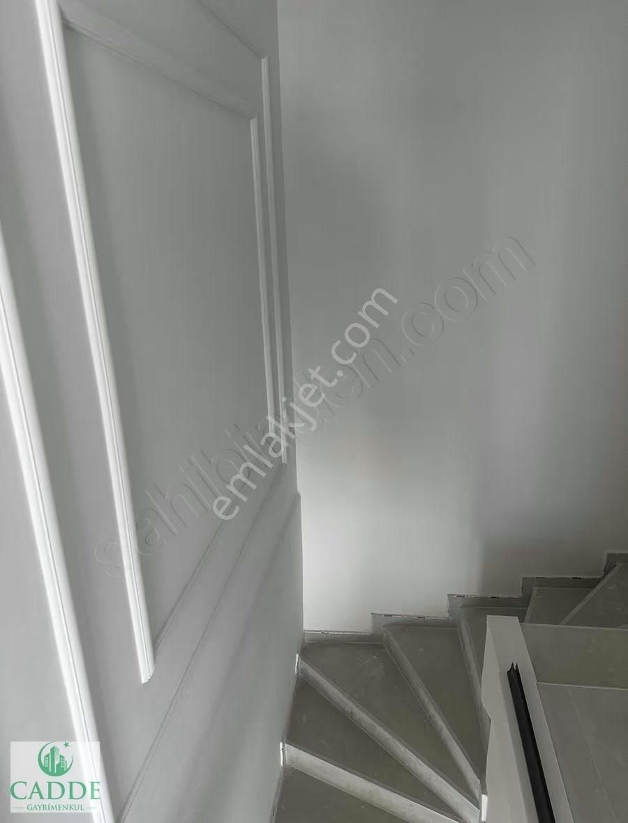 Akyazı Küçücek'te Site İçerisinde Müstakil Bahçeli Modern Villa - Görsel 19