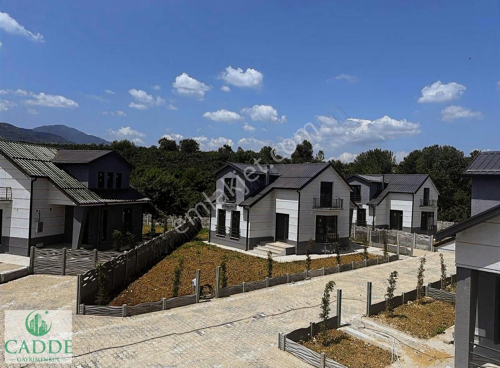 Akyazı Küçücek'te Site İçerisinde Müstakil Bahçeli Modern Villa - Görsel 4