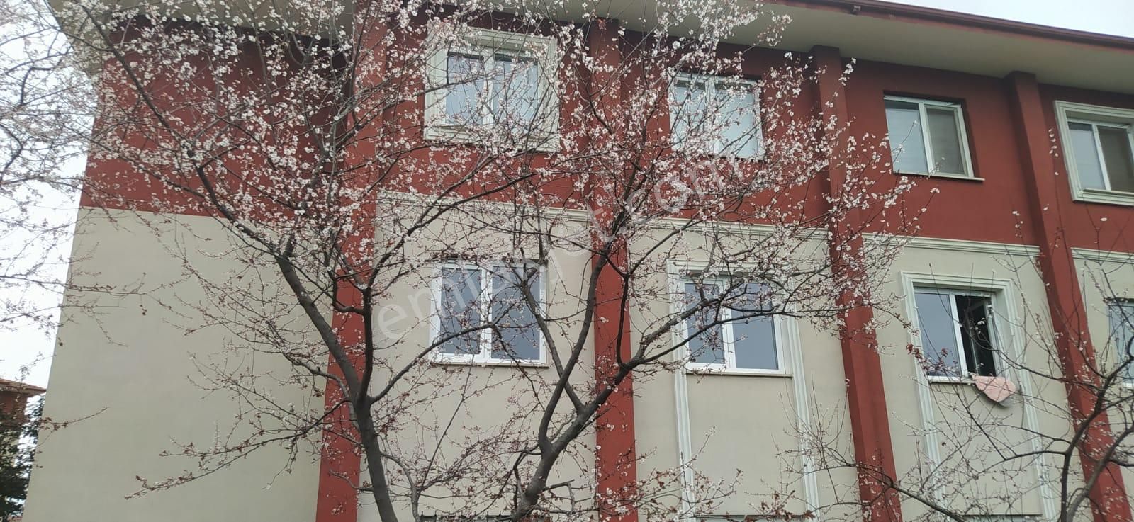 Mbt Gayrimenluk Konaklar Kanuni Mah. Satılık 3+1