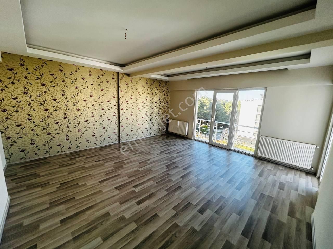 Tarmvay Durağına 50 M Mesafede Anayola Sahile Yakın Satılık Daire - Görsel 11