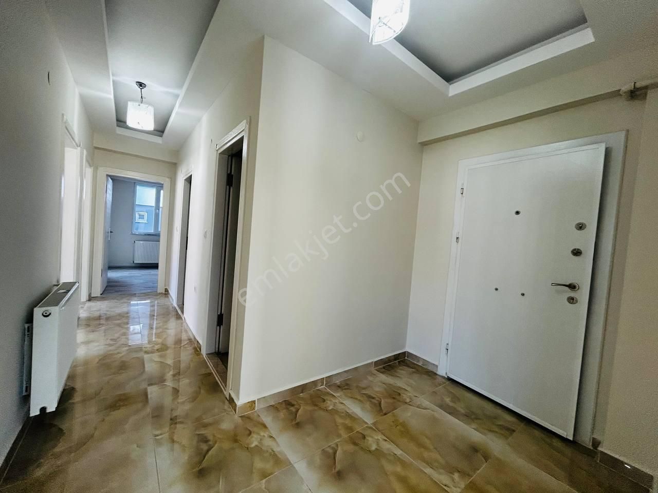 Tarmvay Durağına 50 M Mesafede Anayola Sahile Yakın Satılık Daire - Görsel 25