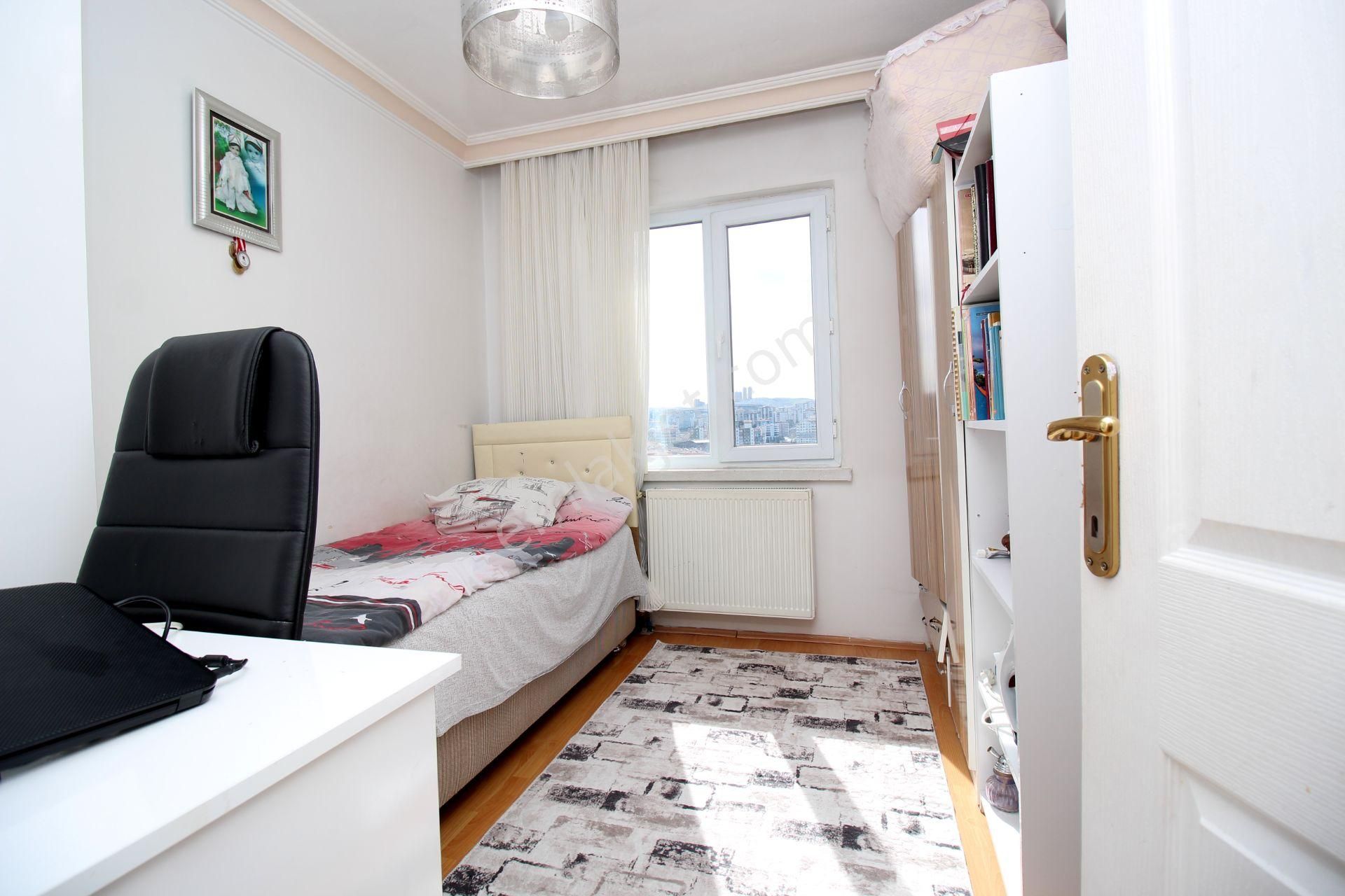 Emre Emlak'tan Süvari'de Ön Cephe Çift Giriş 5+1 Dubleks Satılık Daire - Görsel 14