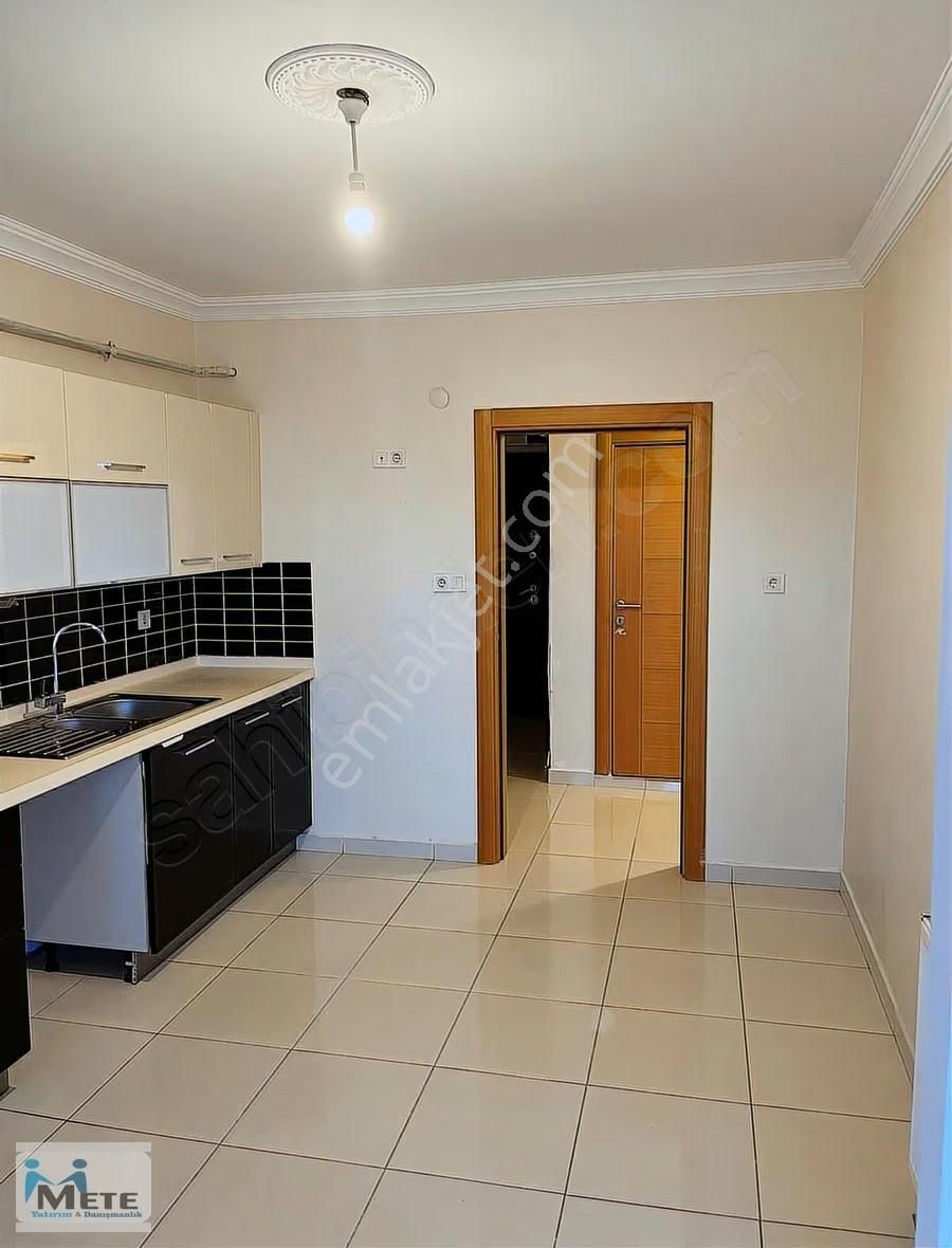 Çorlu Hürriyet Mah. Çarşı Konaklarında Kiralık 3+1 Daire - Görsel 33