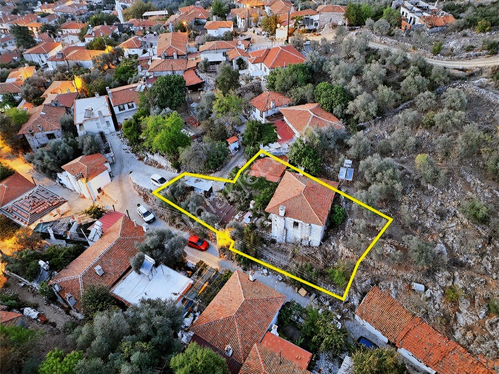 Muğla Menteşe Yeşilyurt Mah. Satılık Orijinal Taş Ev Ve Arsası - Görsel 13