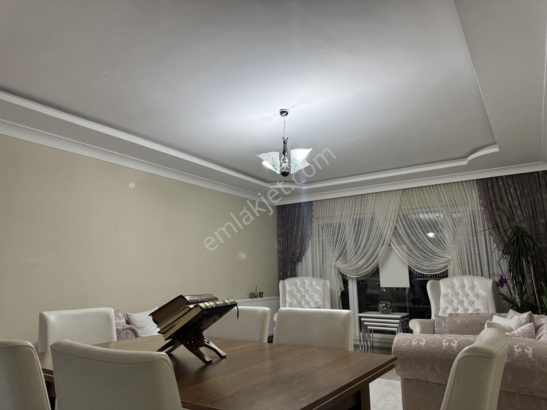 Pursaklar Mehmet Zengin Emlak'tan Cahit Zarifoğlu Okul Yakını, Ara Katta, Ç.banyolu, Kök Tapu 4+1 - Görsel 8