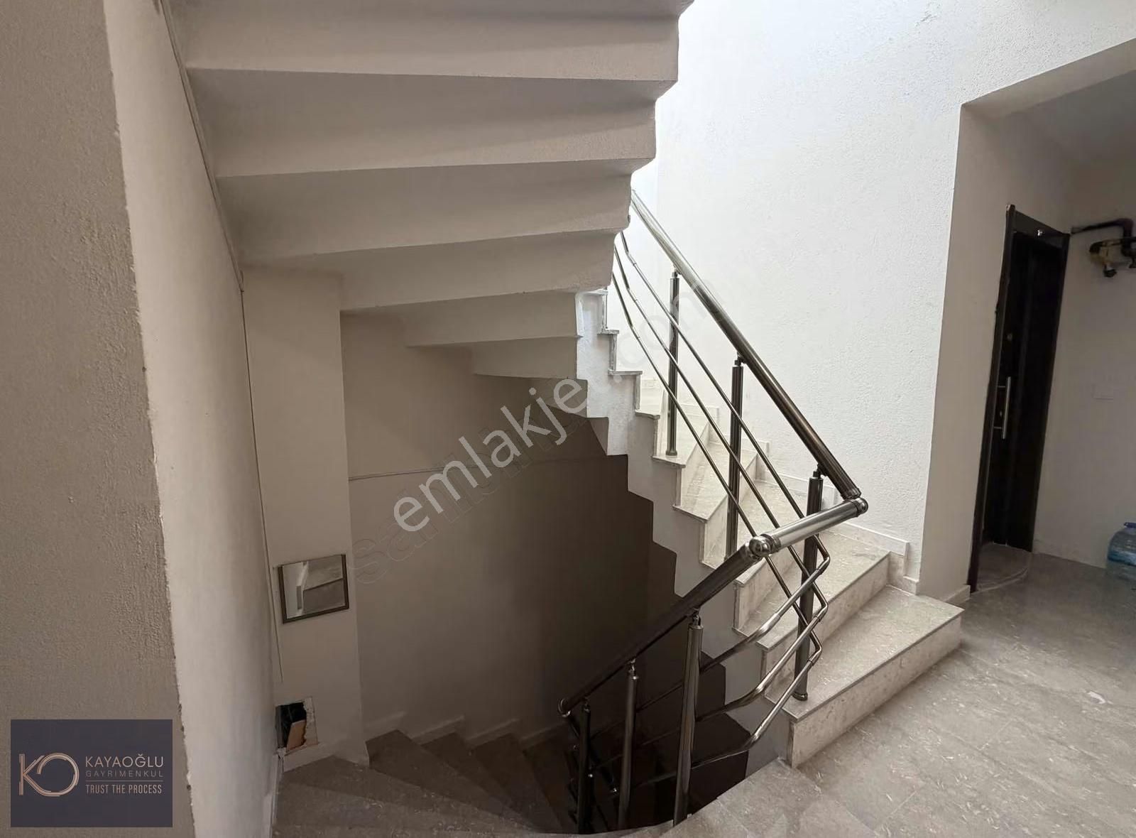 Üniversiteye Yürüme Mesafesinde 2+1 Kiralık Ferah Daire - Görsel 29