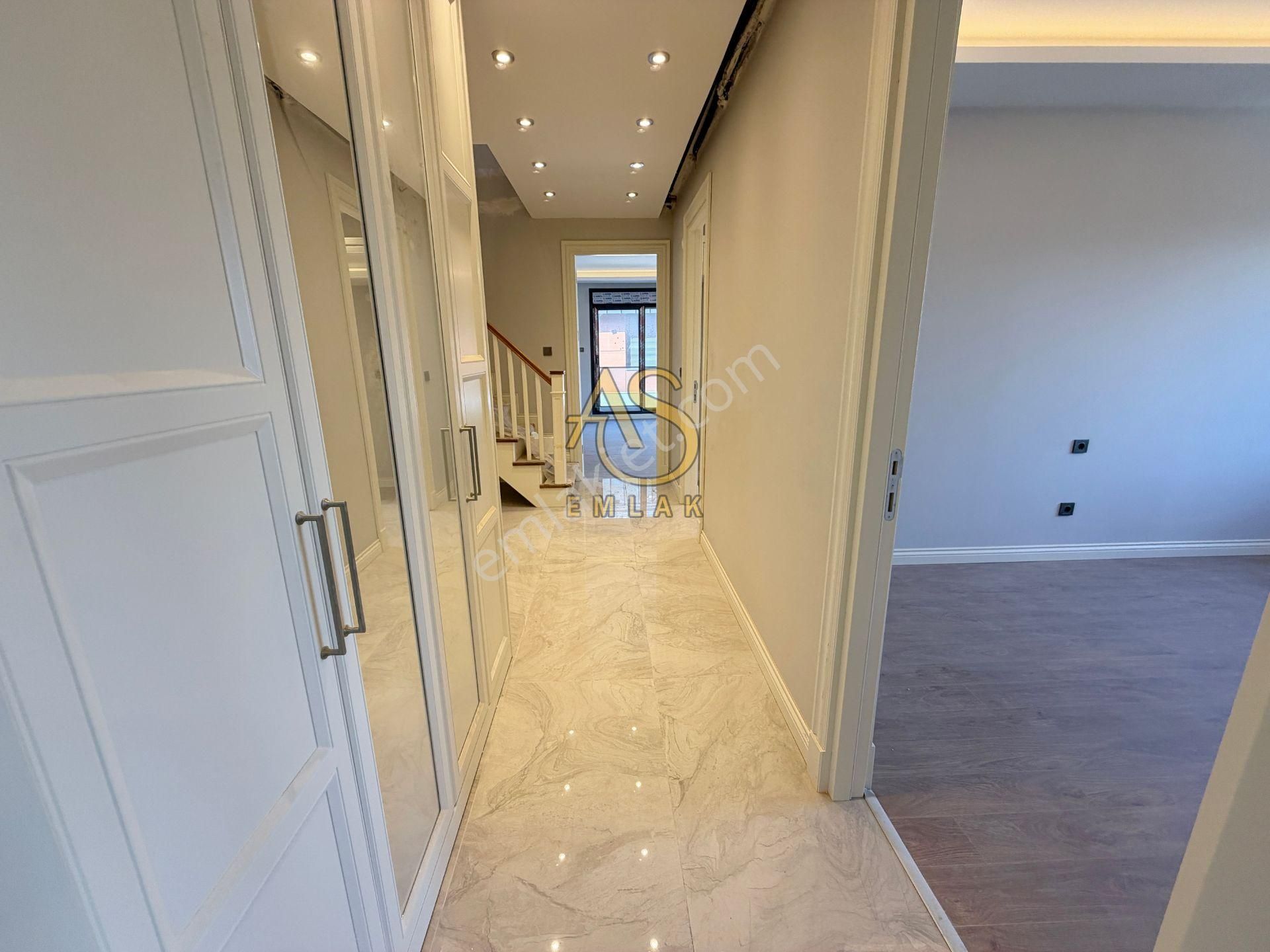 As Emlak'tan 4+2 Altunizade Evlerinde Otoparklı Lüx 230m2 Dublex - Görsel 8