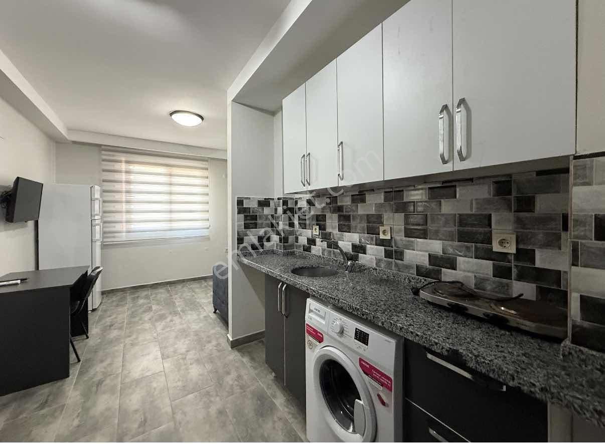 Beyazevler Yol İş Holiday Otel Cvr 5 Yaş/4 Katlı Apt/1+1/eşyalı