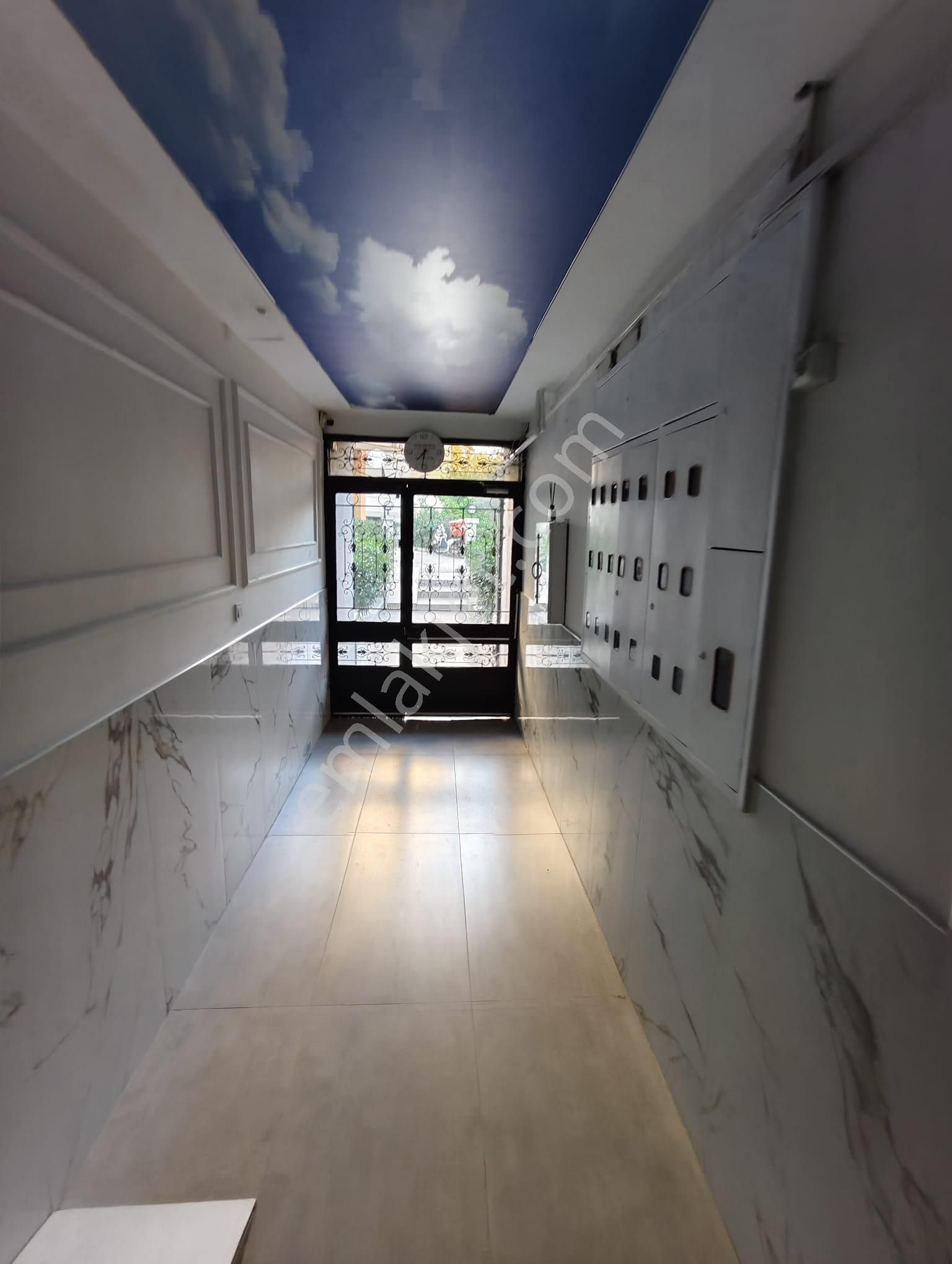 Karşıyaka Zübeyde Hanım Mahallesinde 3+1 Tadilatlı Satılık Daire - Görsel 26