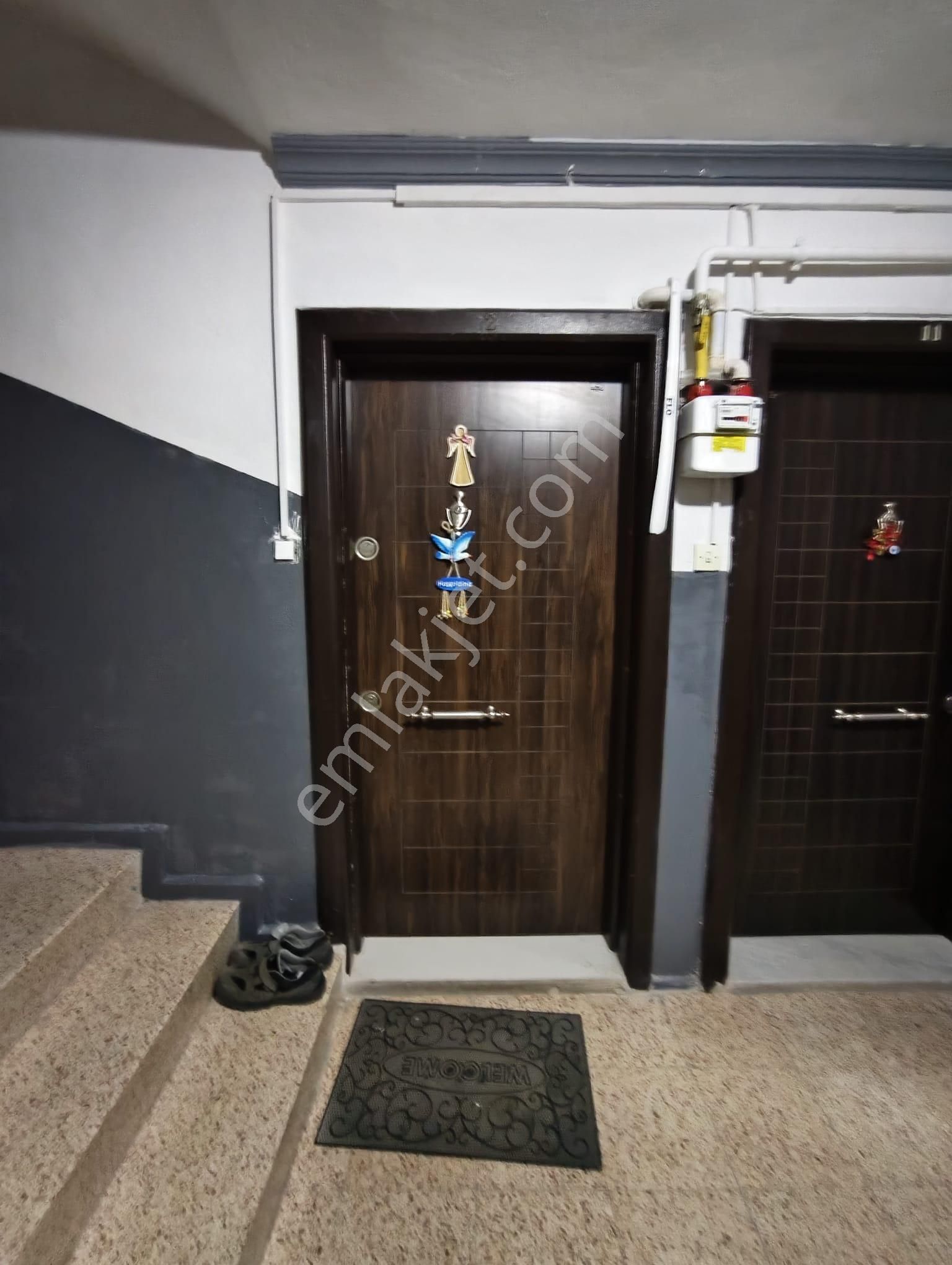 Karşıyaka Zübeyde Hanım Mahallesinde 3+1 Tadilatlı Satılık Daire - Görsel 24