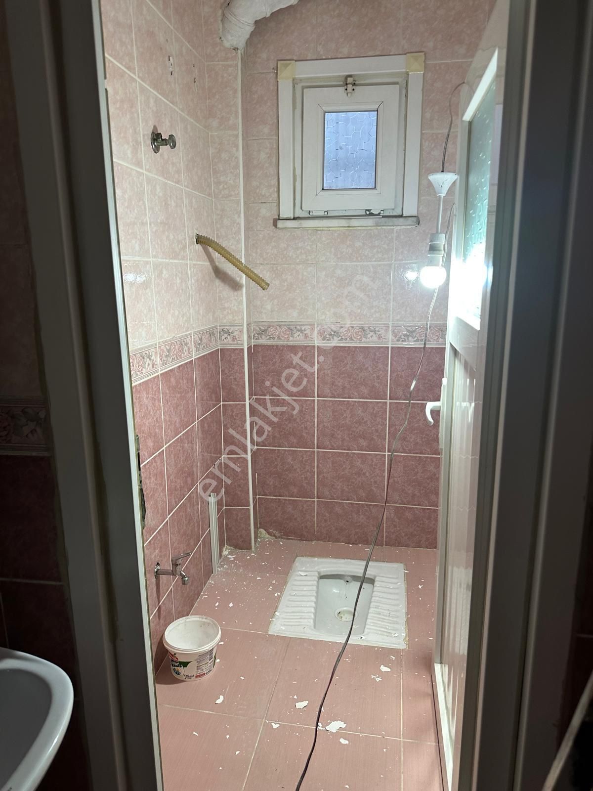 Esentepe Mah 2+1 100 M2 Temiz Arafat Caminin Orada Kiralık Bahçe Katı Daire - Görsel 6