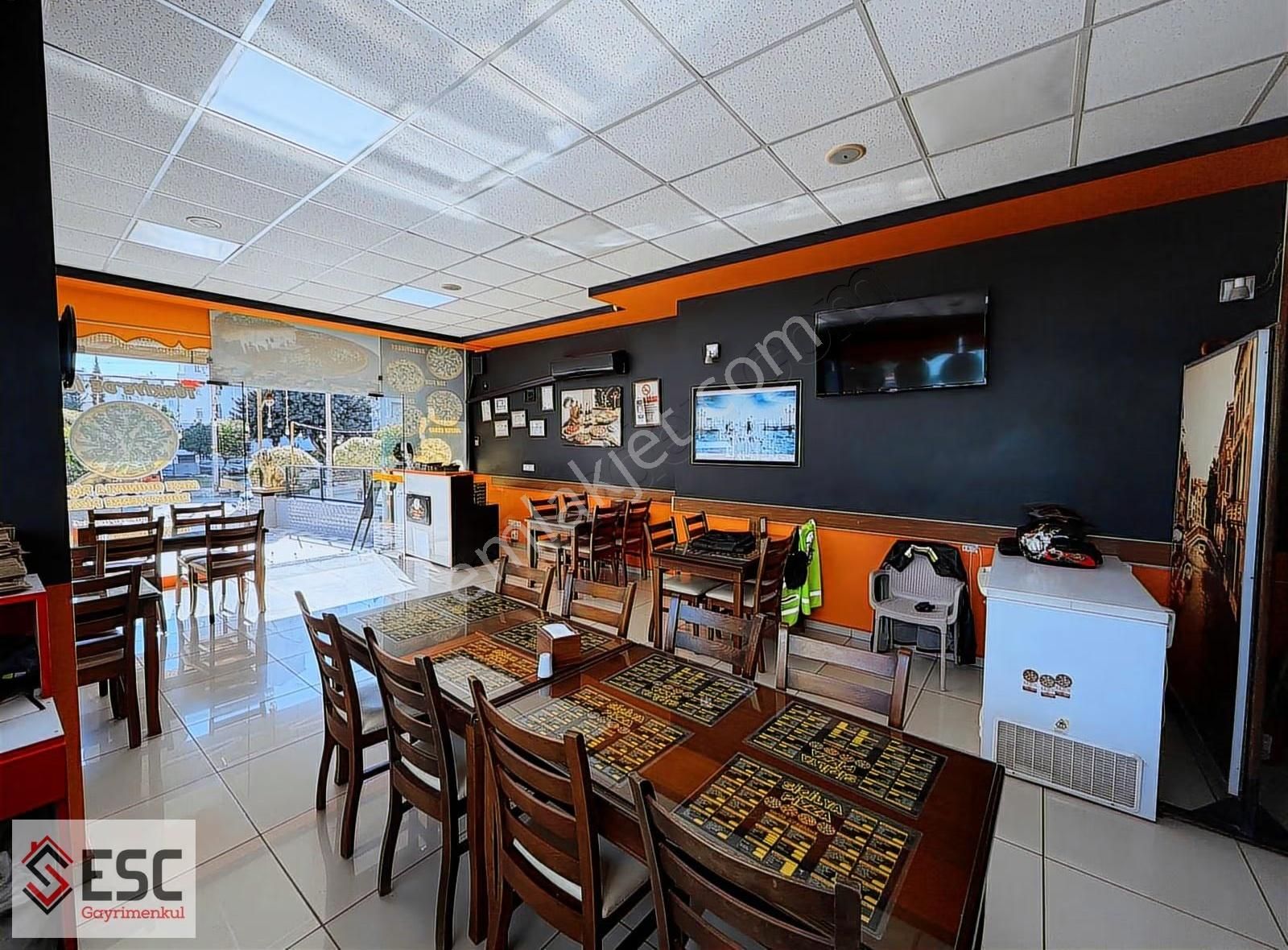 Esc'den Devren Satılık 15 Yıllık Emek Pizza Dükkani Esc2348