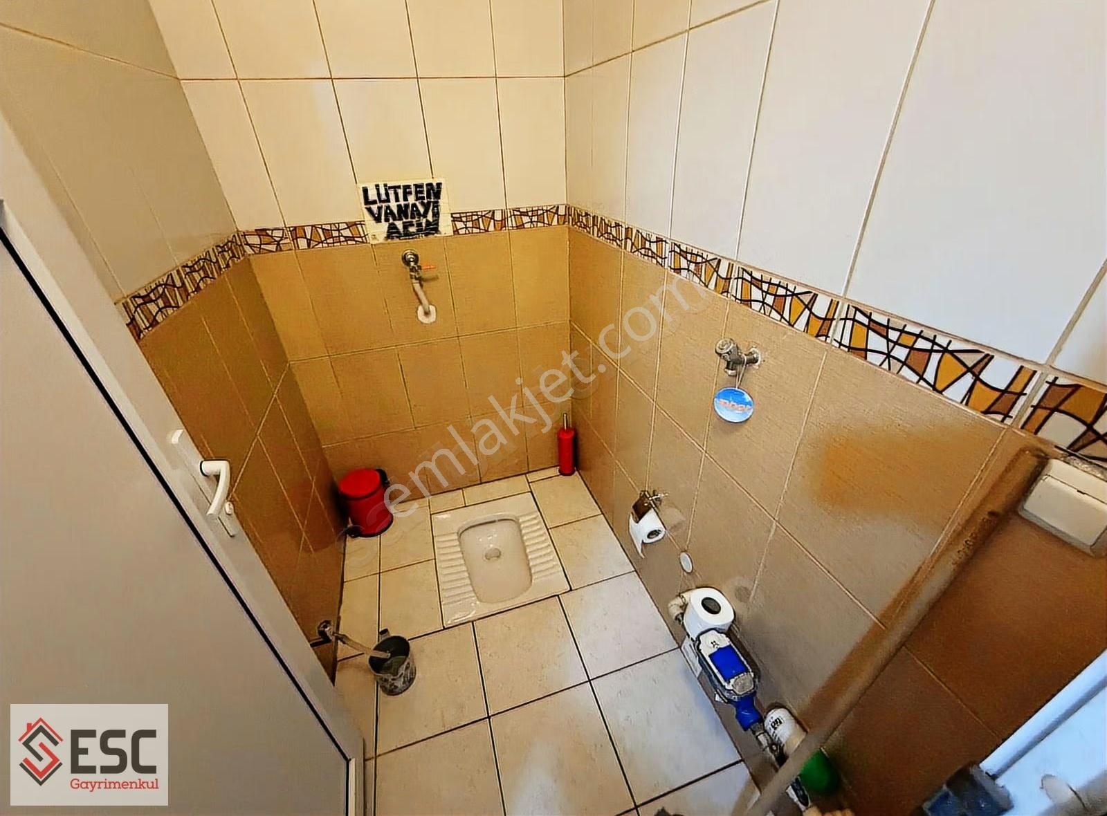 Esc'den Devren Satılık 15 Yıllık Emek Pizza Dükkani Esc2348 - Görsel 8