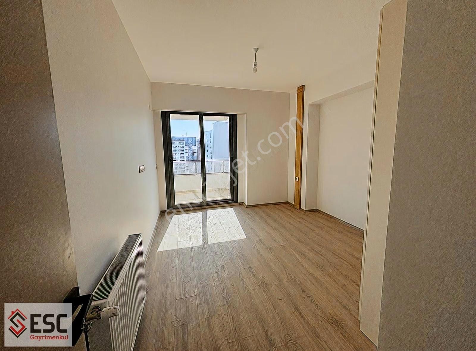 Esc'den Oktay İnşaat Mb'de Lüks 1+1 Satılık Daire Esc2399 - Görsel 5