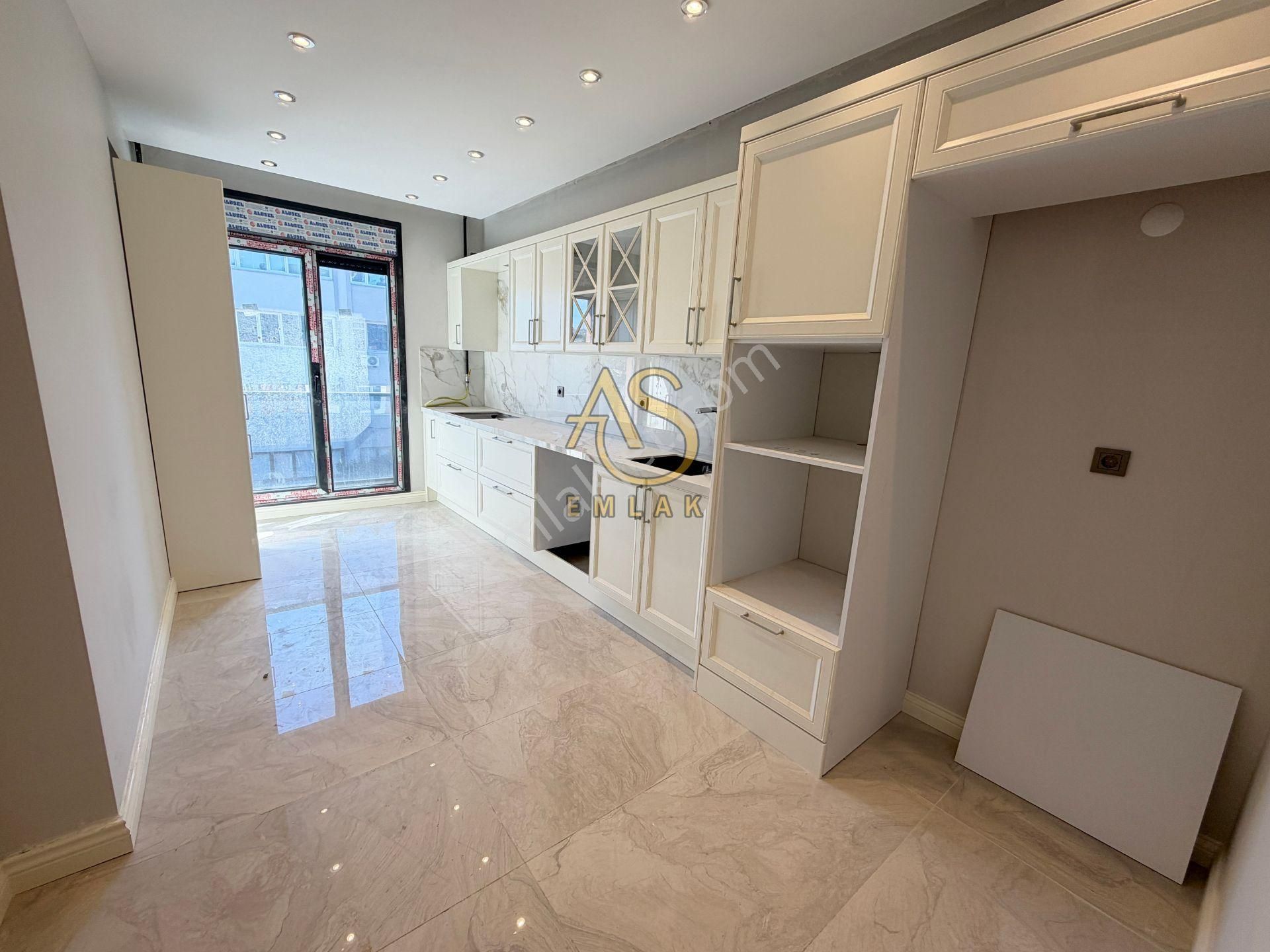 As Emlak'tan 4+2 Altunizade Evlerinde Otoparklı Lüx 258m2 Dublex - Görsel 5