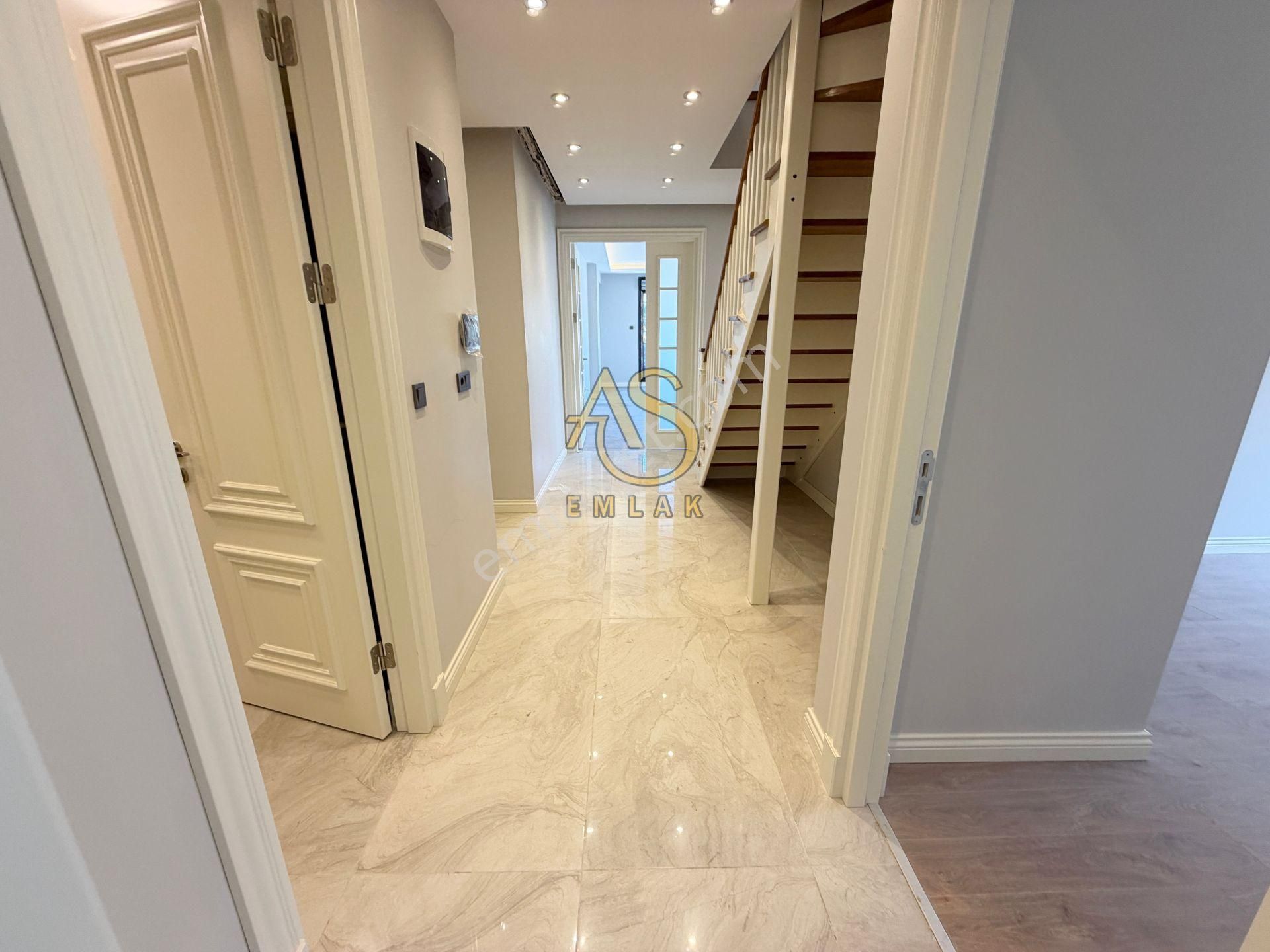 As Emlak'tan 4+2 Altunizade Evlerinde Otoparklı Lüx 258m2 Dublex - Görsel 7