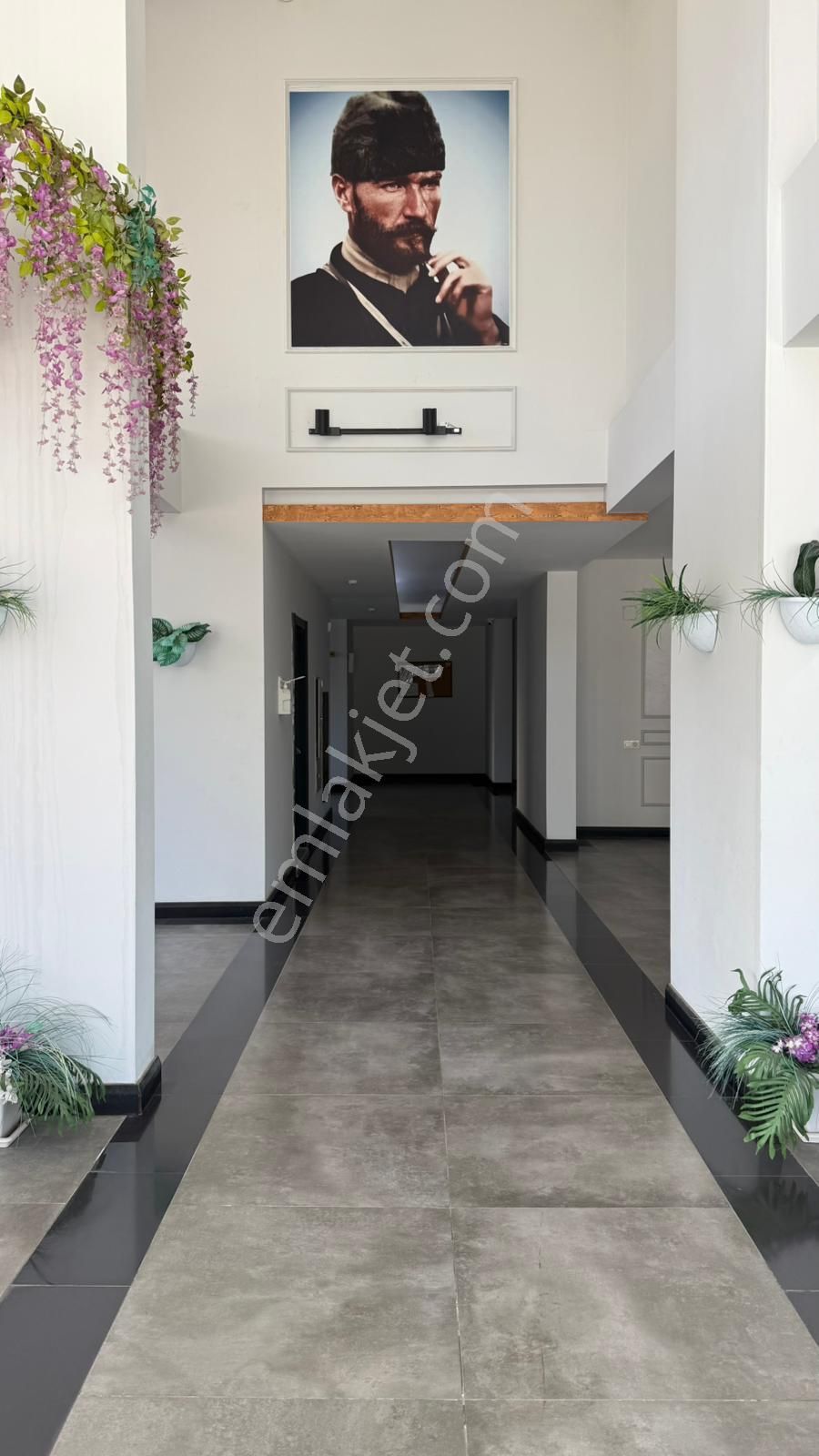 Üniversite Caddesinde Lüks Site İçinde 3+1 Kiralık Daire - Görsel 6