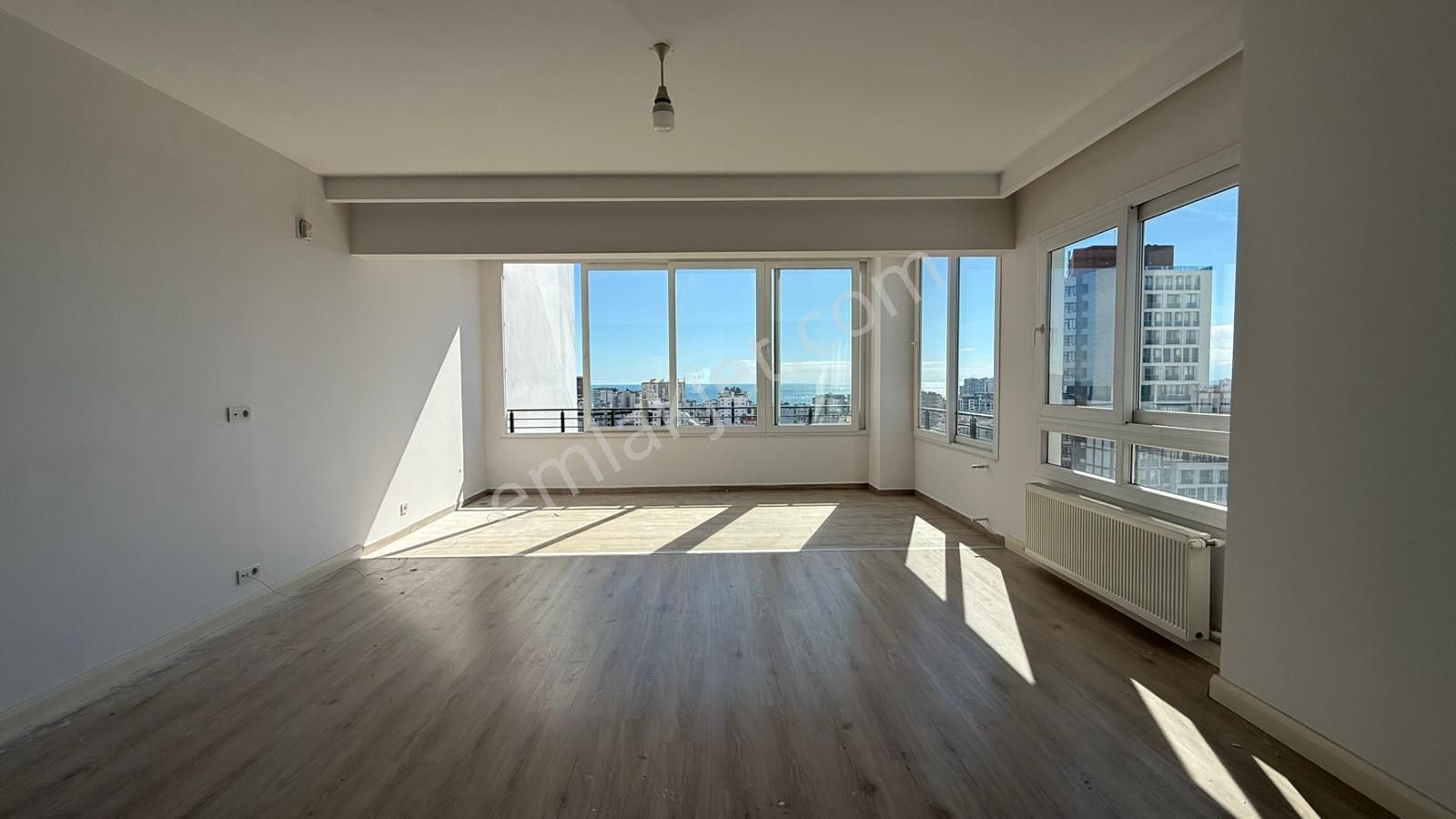 Üniversite Caddesinde Lüks Site İçinde 3+1 Kiralık Daire - Görsel 23