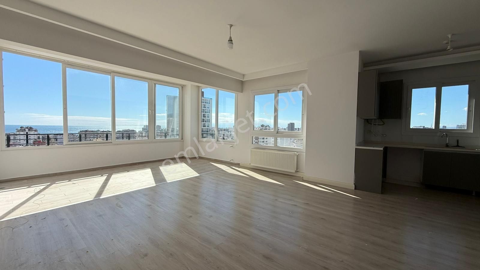 Üniversite Caddesinde Lüks Site İçinde 3+1 Kiralık Daire - Görsel 17