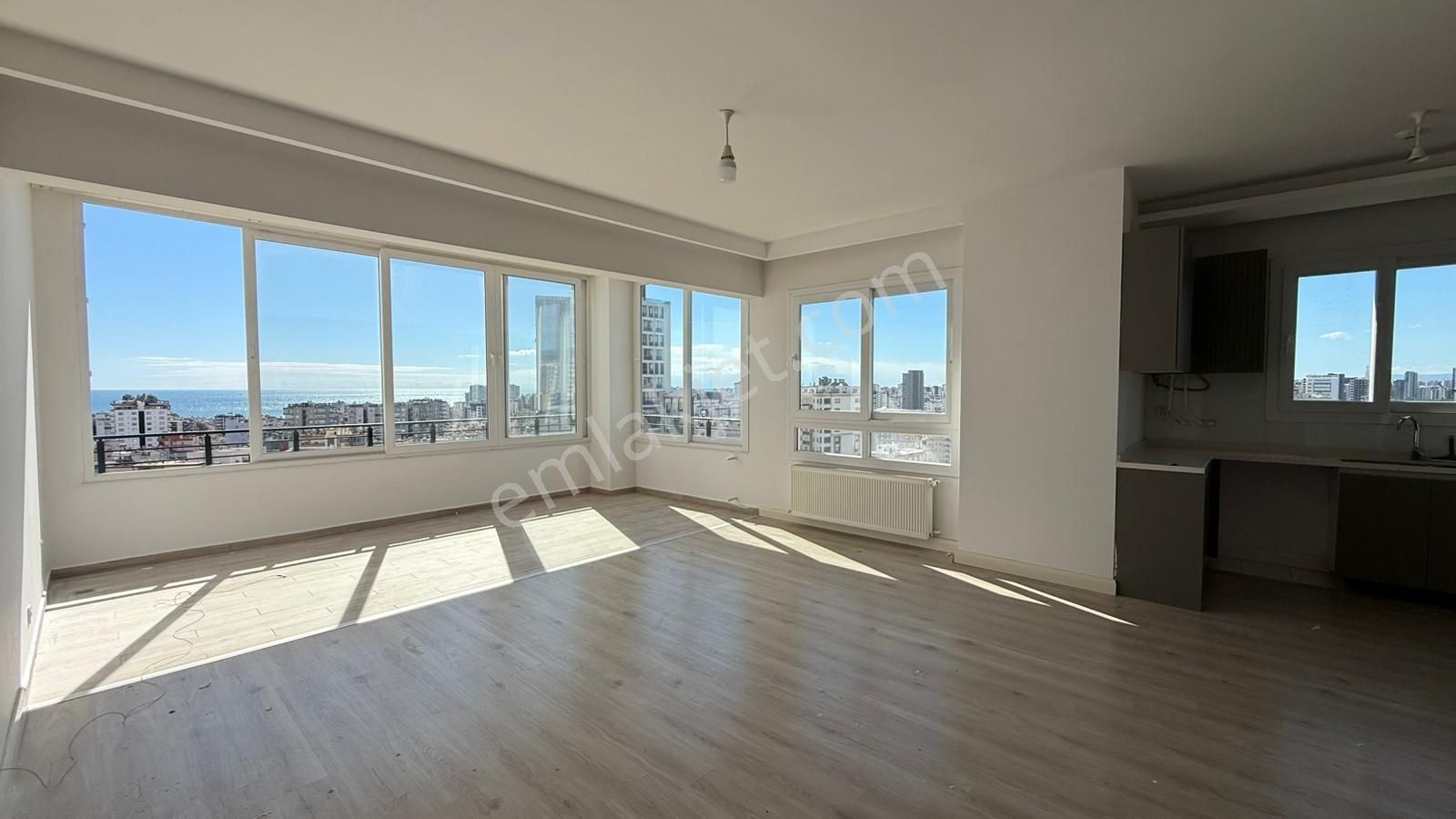 Üniversite Caddesinde Lüks Site İçinde 3+1 Kiralık Daire - Görsel 18