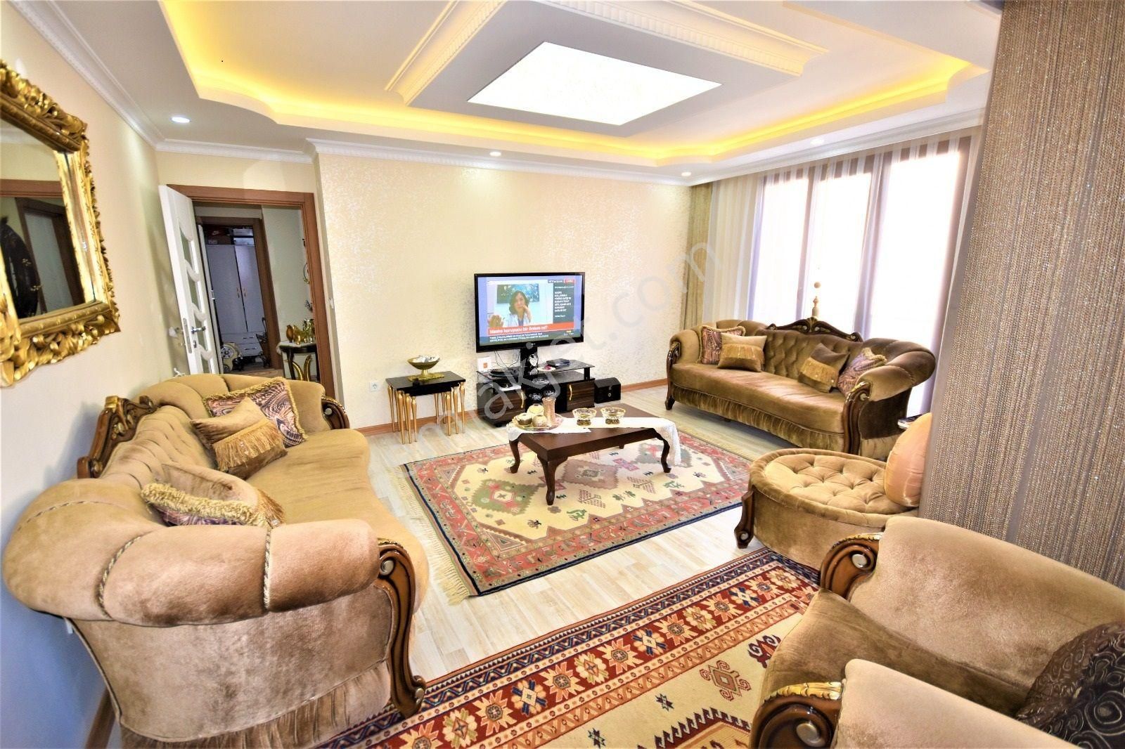 Seba'dan Sultanmurat Mh 3+1 125m2 Asansörlü Çift Balkonlu 1.kat - Görsel 3