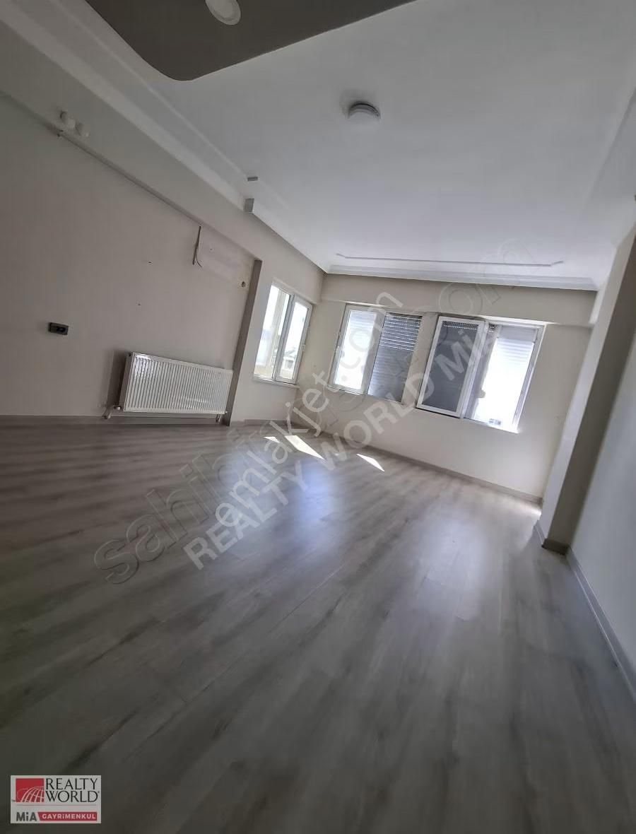 Yükseliş De 3+1 , D.gazlı , Geniş , Bakımlı,arakat Satılık Daire - Görsel 14