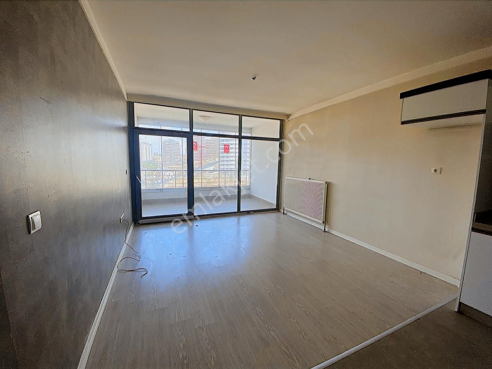 Cumhuriyet Mh Göldelüks Metroya Yakın 1+1 Kiralık Daire - Görsel 15