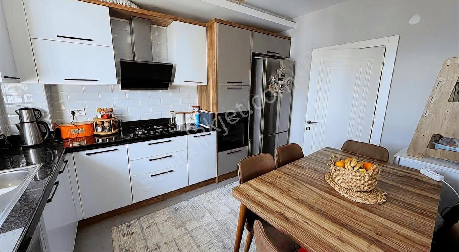 Döşemealtın'da Kayı Sitesin'de Satılık 2+1 Daire - Görsel 16