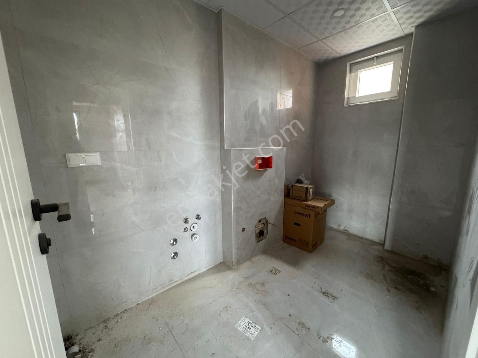 Satılık Gazi Mh 2+1 Ara Kat Havuzlu Site İçerinde Asansörlü - Görsel 4