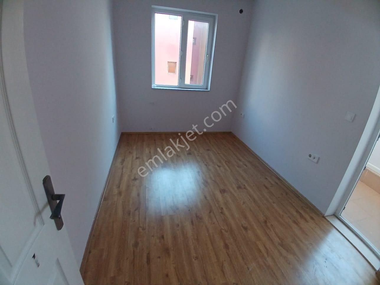 Kuzeyyaka Mh 2+1 Daire 2 Kat 100 M2 Gold Düğünsalonuna Yakın - Görsel 14