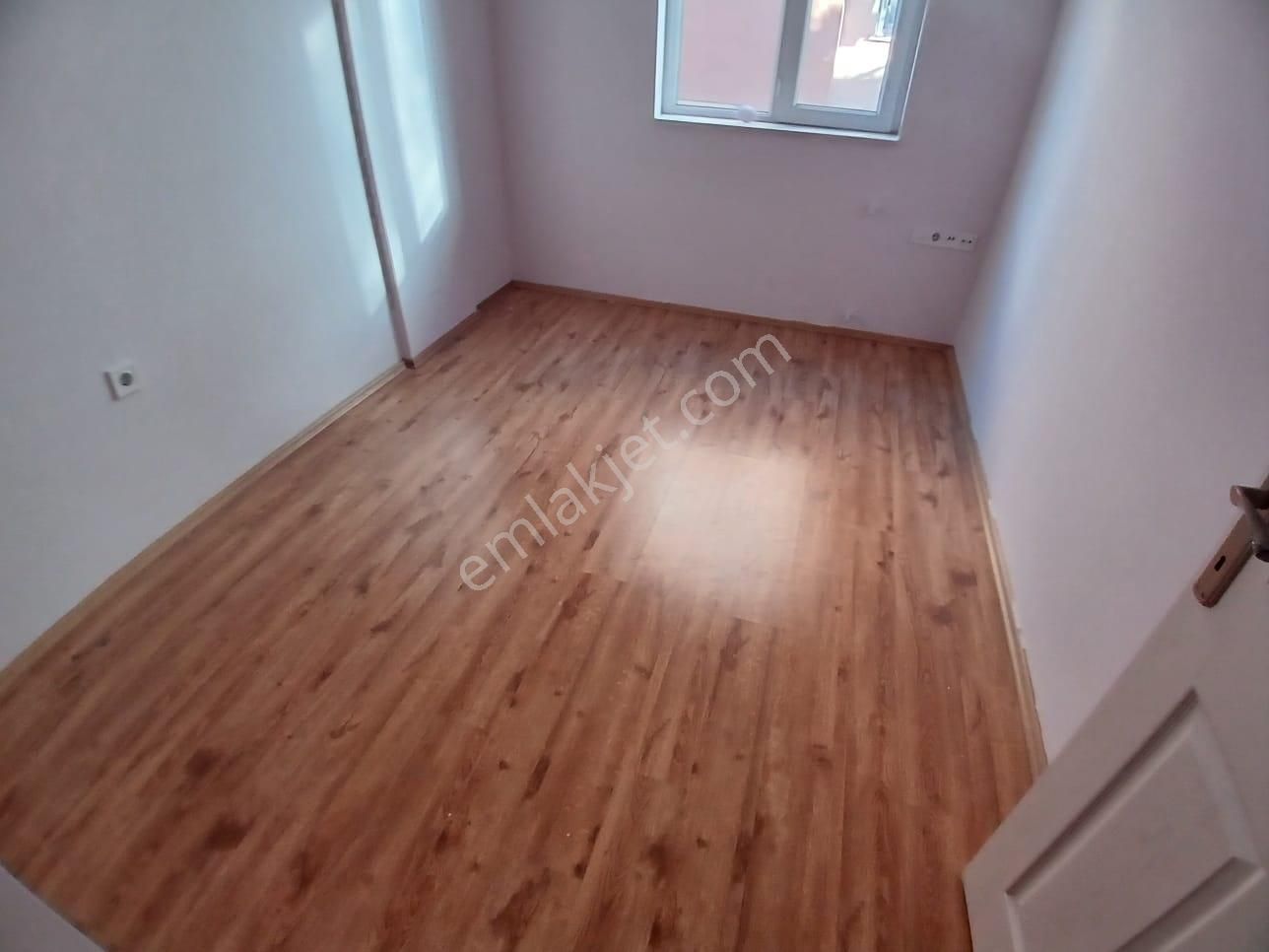 Kuzeyyaka Mh 2+1 Daire 2 Kat 100 M2 Gold Düğünsalonuna Yakın - Görsel 15