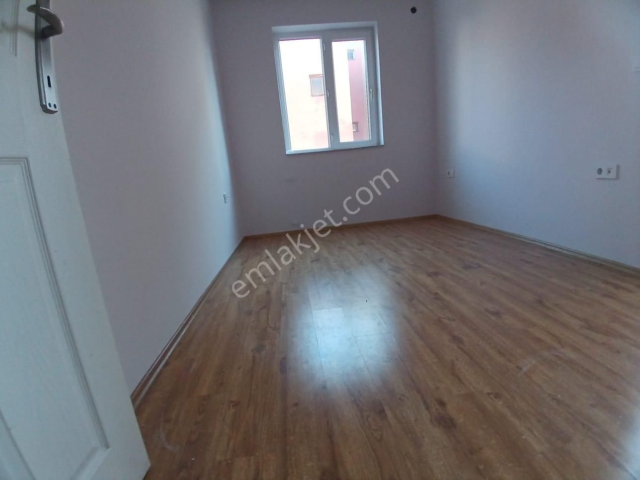 Kuzeyyaka Mh 2+1 Daire 2 Kat 100 M2 Gold Düğünsalonuna Yakın - Görsel 7