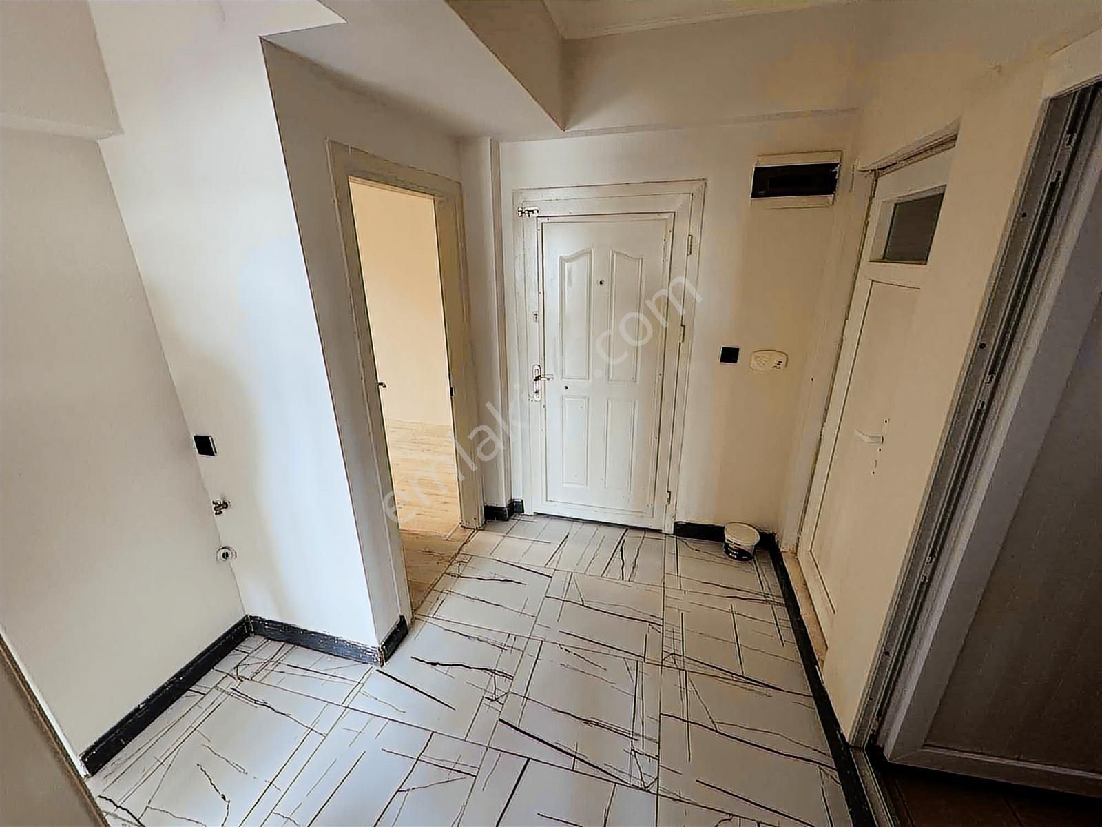 Kepez Karşıyaka'da Kiralık 2+1 Y.giriş 90m2 Daire - Görsel 7