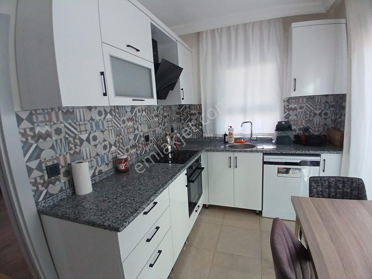 Uygun Fiyata Hüsnükarakaş Mh 2+1 Havuzlu Site Asansörlü 90 M2 - Görsel 10