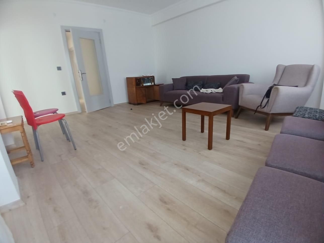 Uygun Fiyata Hüsnükarakaş Mh 2+1 Havuzlu Site Asansörlü 90 M2 - Görsel 4