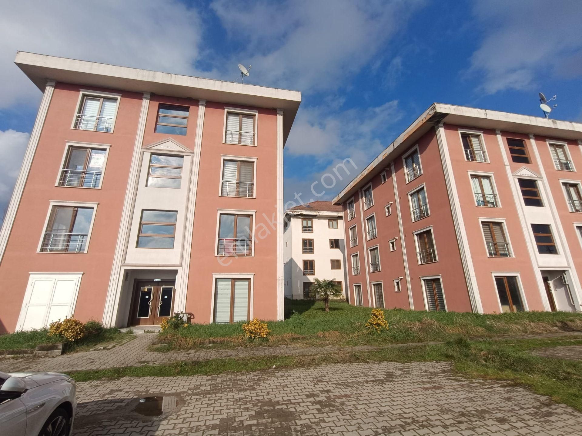 Remax Palas'tan Satılık Üniversite Bölgesinde 1+1 Daire - Görsel 9