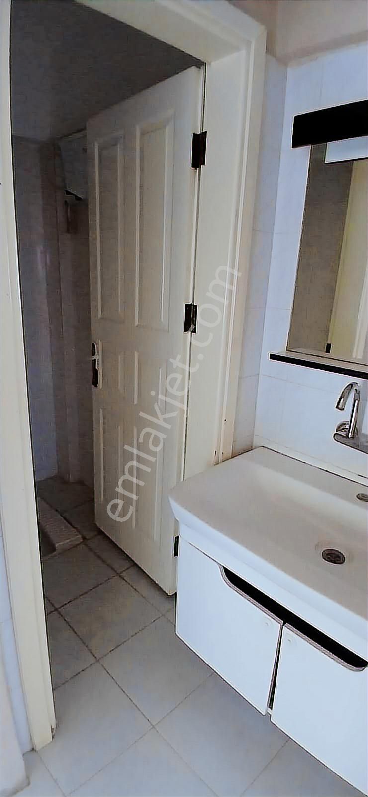Aydın Nazilli Yeni Mahallede Kiralık 3+1 Doğalgazlı Daire - Görsel 11