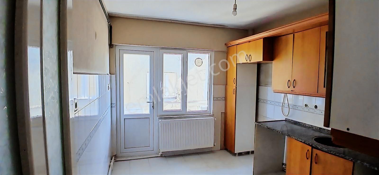Aydın Nazilli Yeni Mahallede Kiralık 3+1 Doğalgazlı Daire - Görsel 27