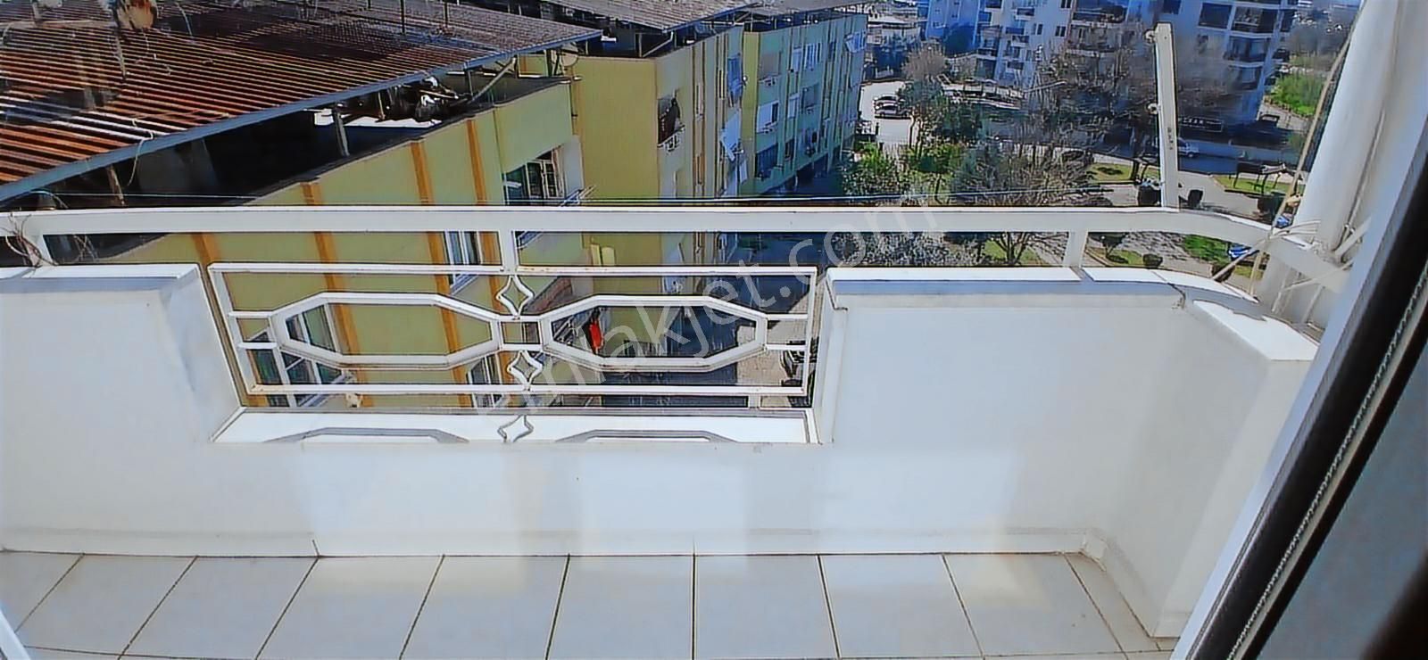 Aydın Nazilli Yeni Mahallede Kiralık 3+1 Doğalgazlı Daire - Görsel 8