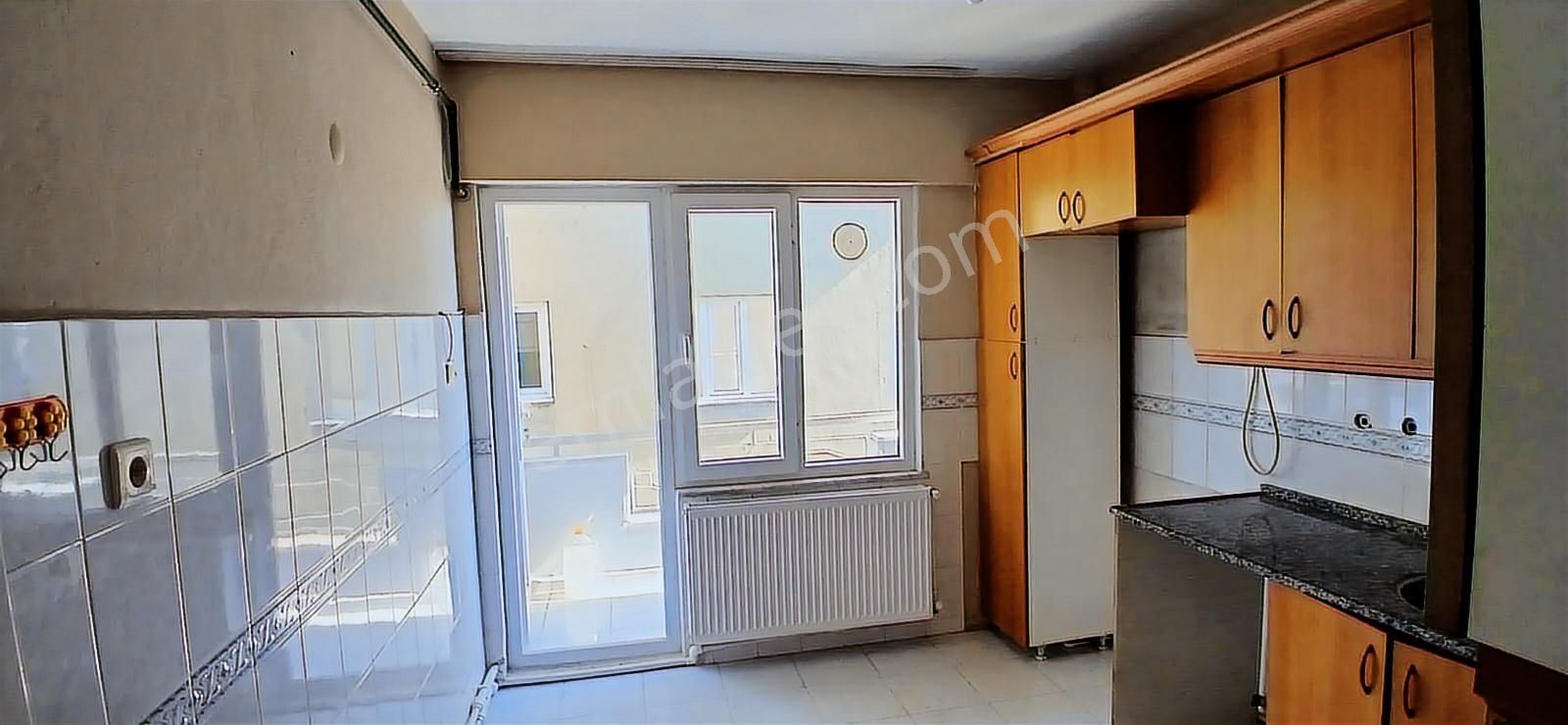 Aydın Nazilli Yeni Mahallede Kiralık 3+1 Doğalgazlı Daire - Görsel 32