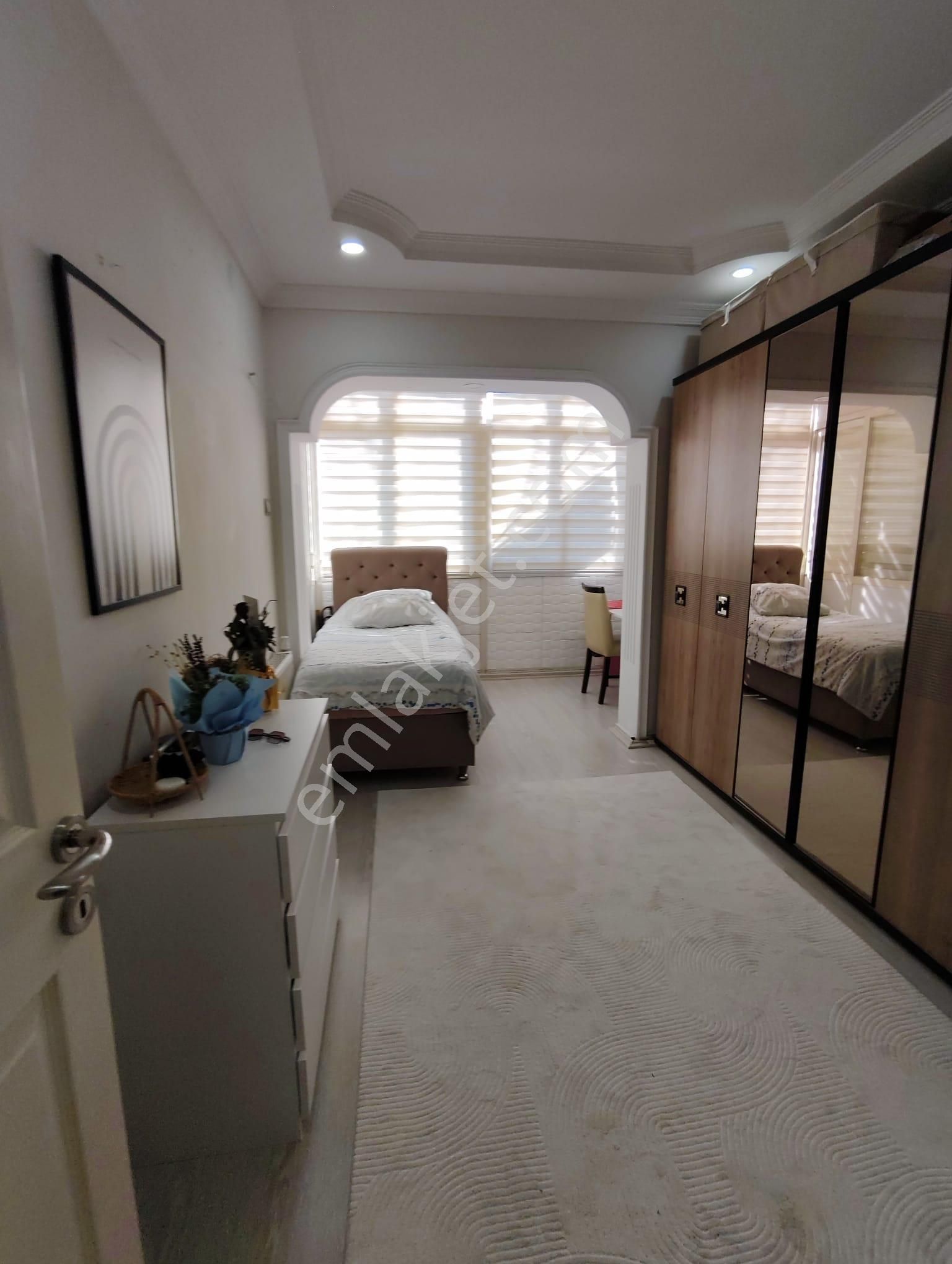 Bayraklı Mansuroğlu Mahallesinde Tadilatlı 2+1 Kiralık Daire - Görsel 19