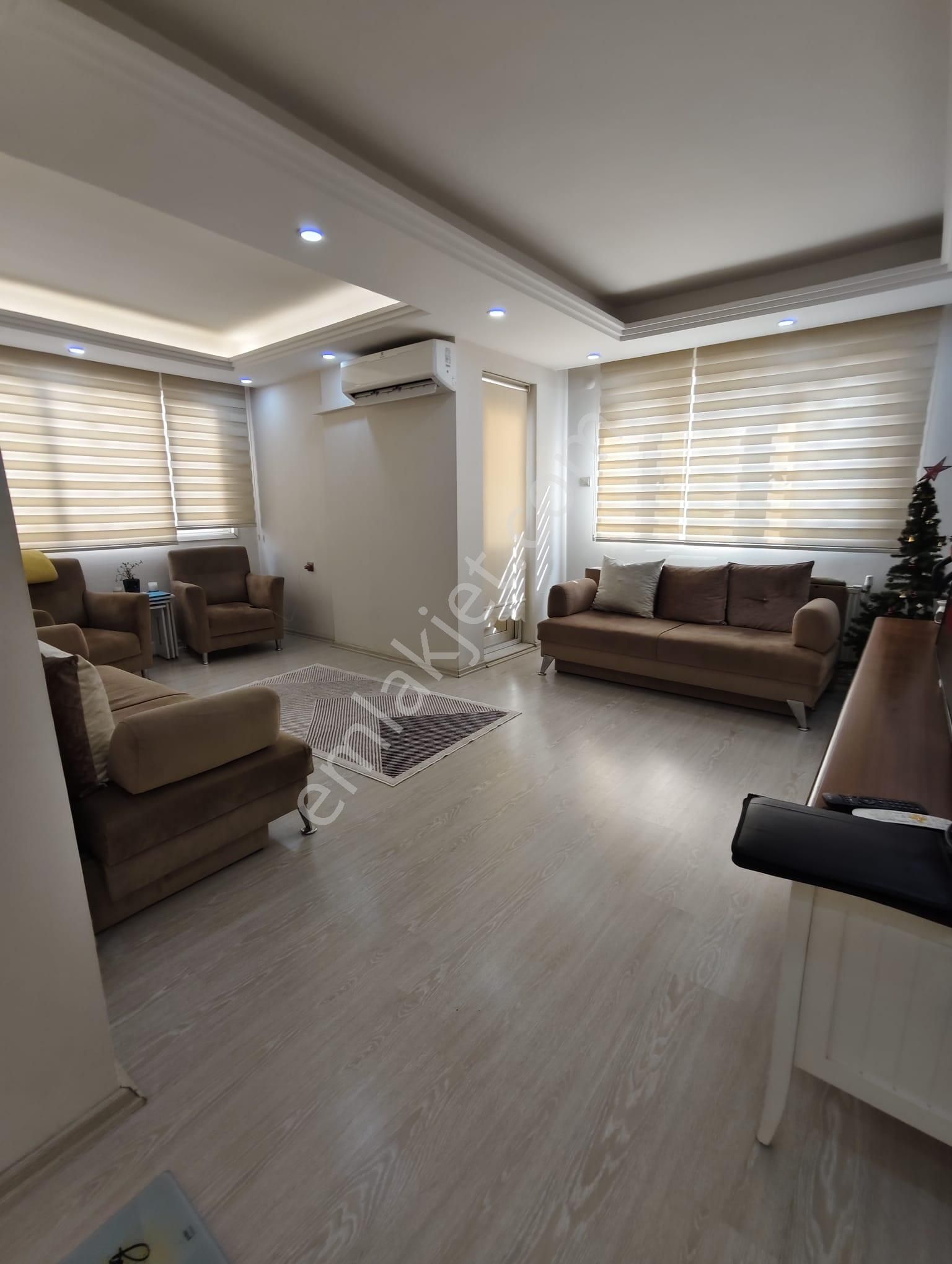 Bayraklı Mansuroğlu Mahallesinde Tadilatlı 2+1 Kiralık Daire - Görsel 14