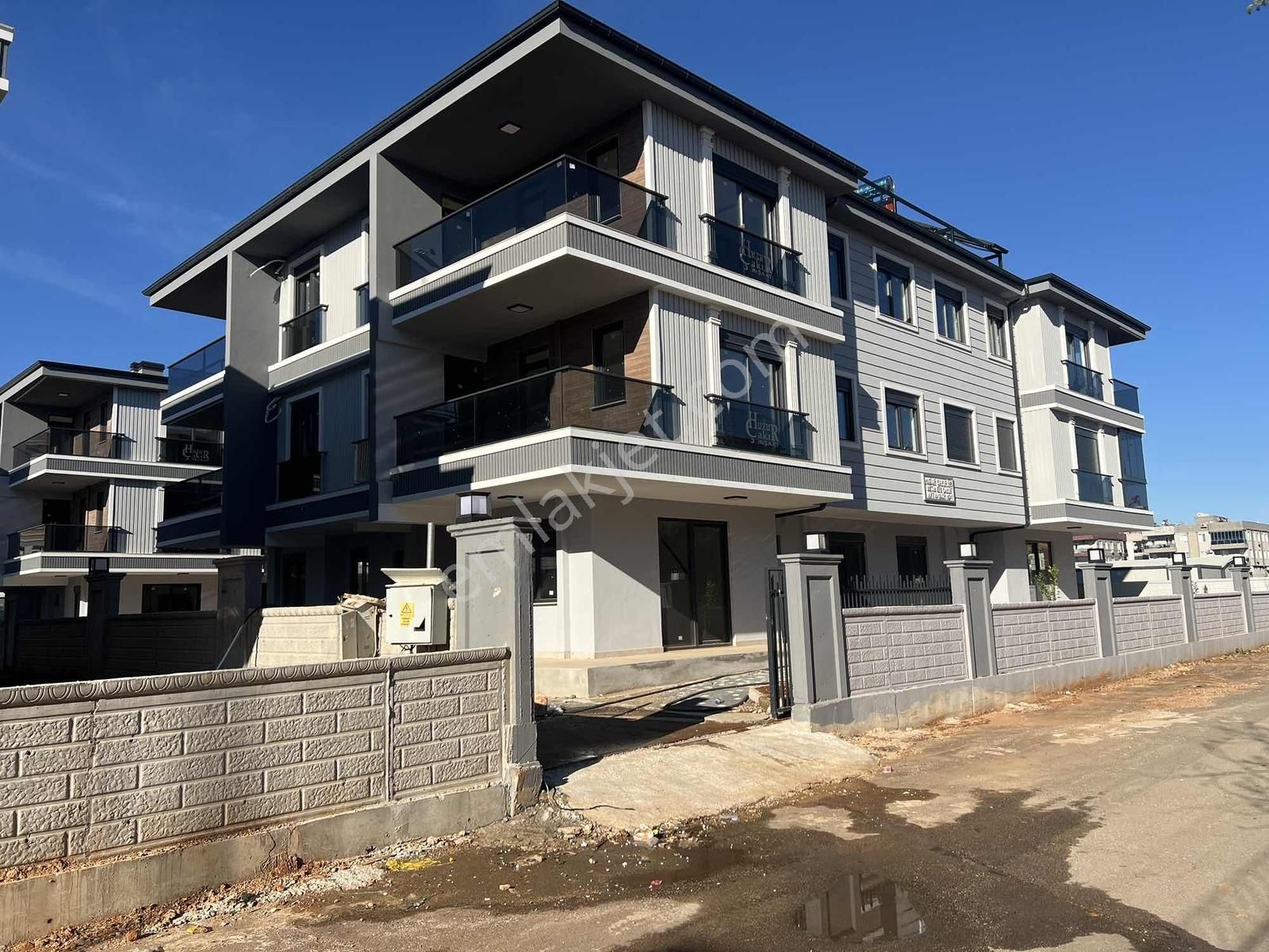 Altınovada Satılık 1+1 Sıfır Daire